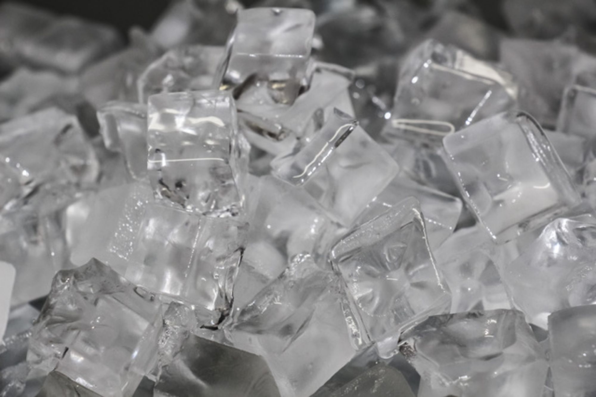 Picture of ICE CUBE MAKER 36KG/24H