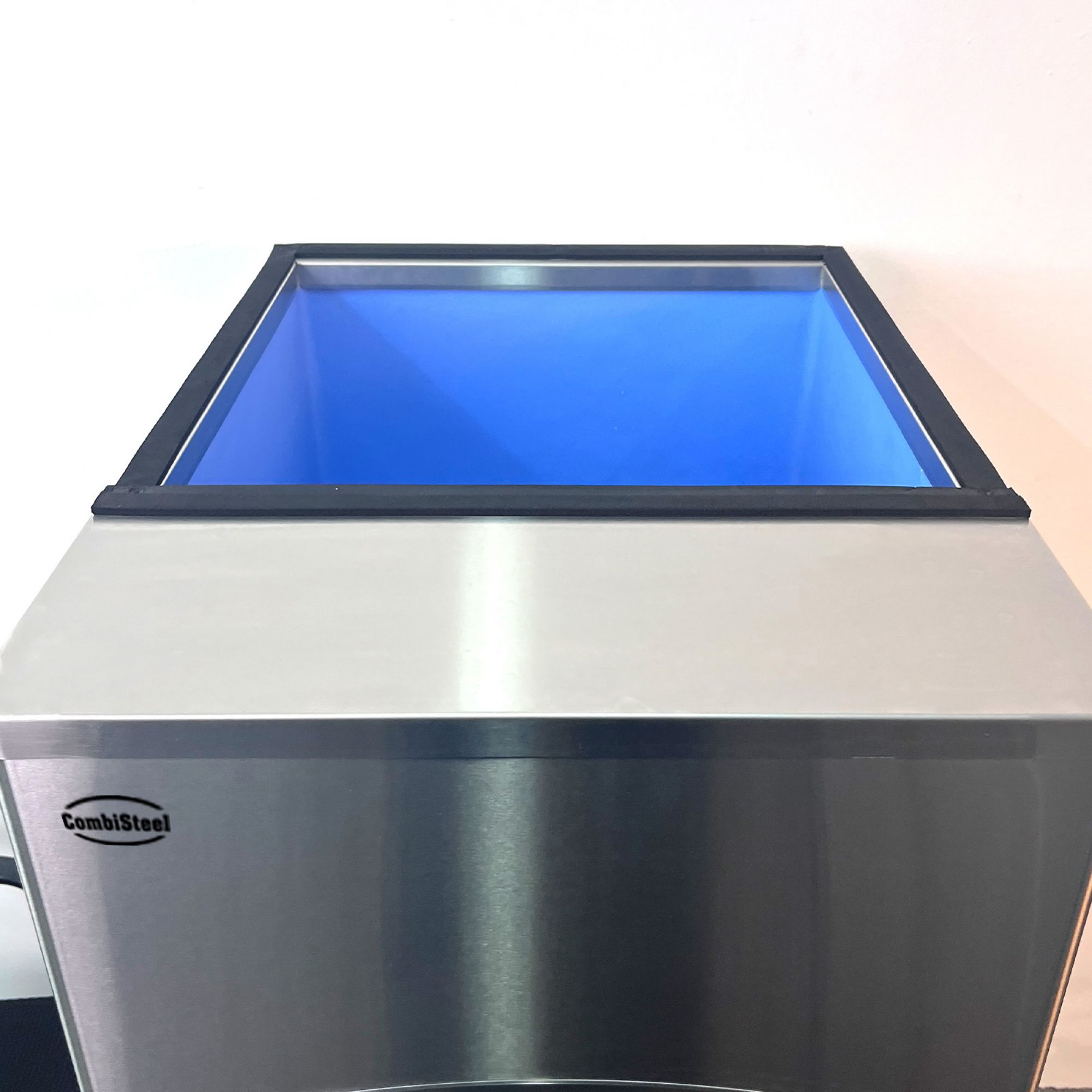 Picture of ICE DISPENSER 60KG