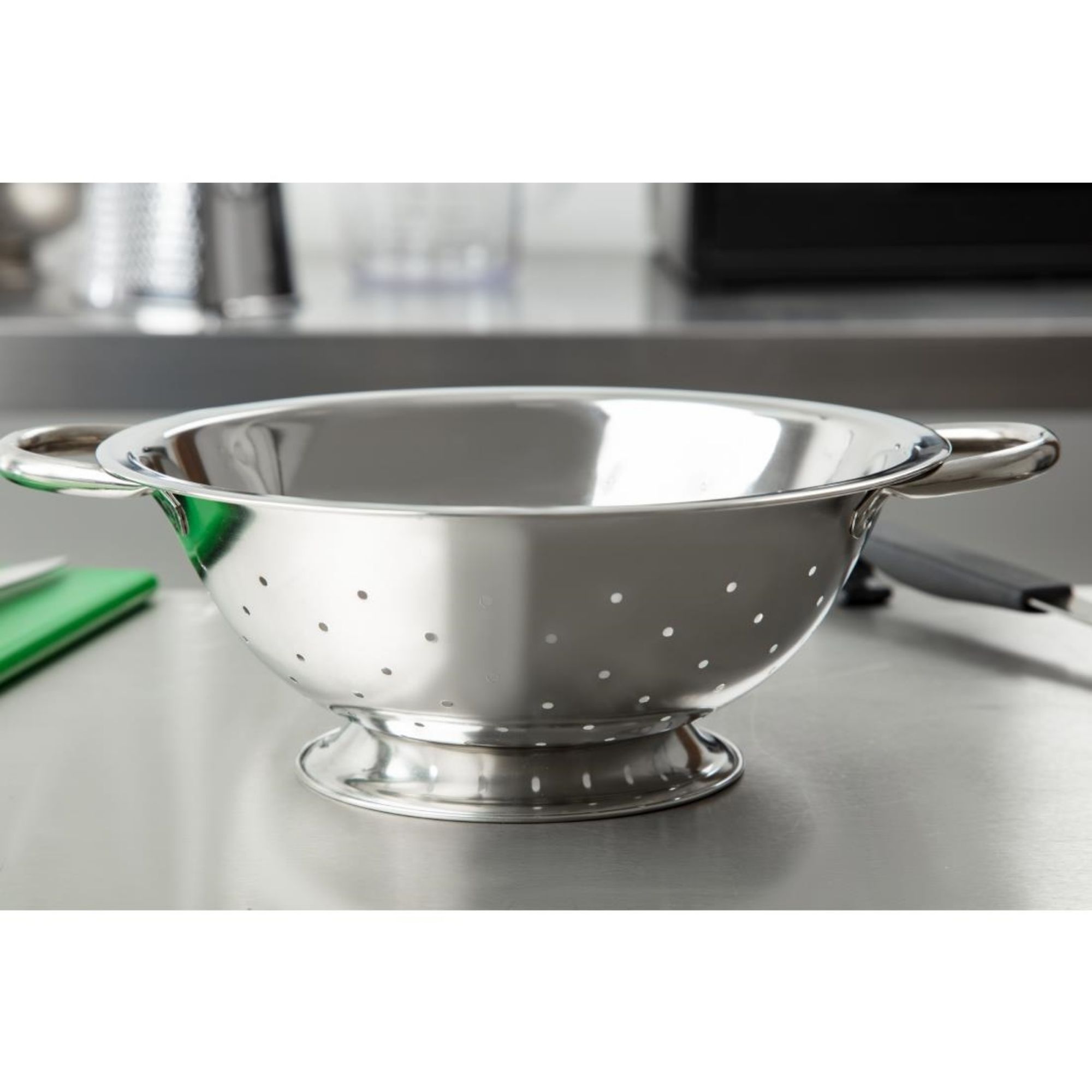 Picture of Vogue Stainless Steel Colander 9"