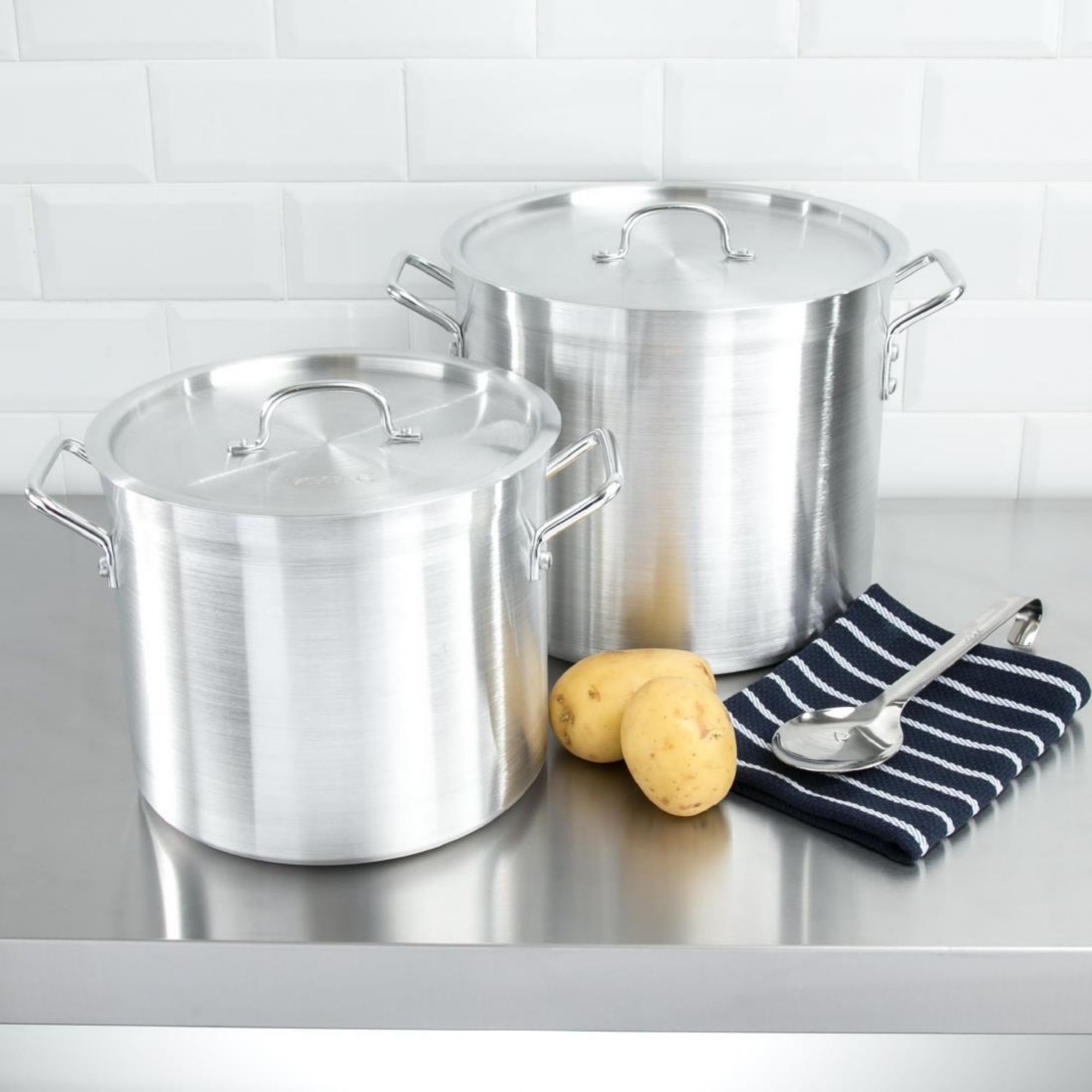 Picture of Vogue Aluminium Stock Pot 40cm