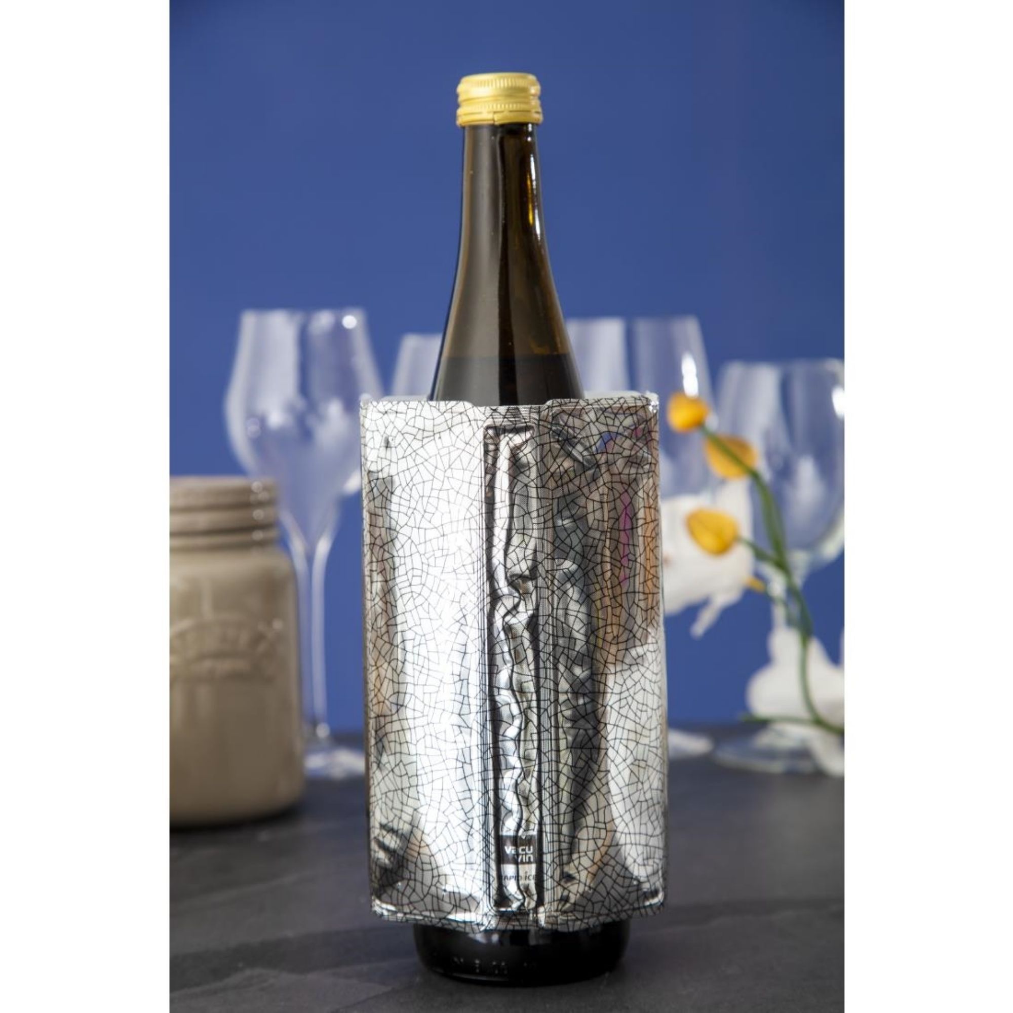 Picture of Vacu Vin Rapid Wine and Champagne Cooler Sleeve