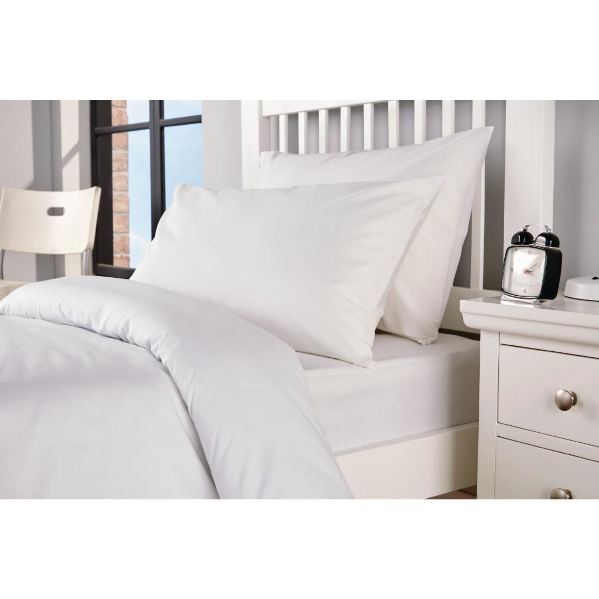 Picture of Mitre Essentials Spectrum Housewife Pillowcase White