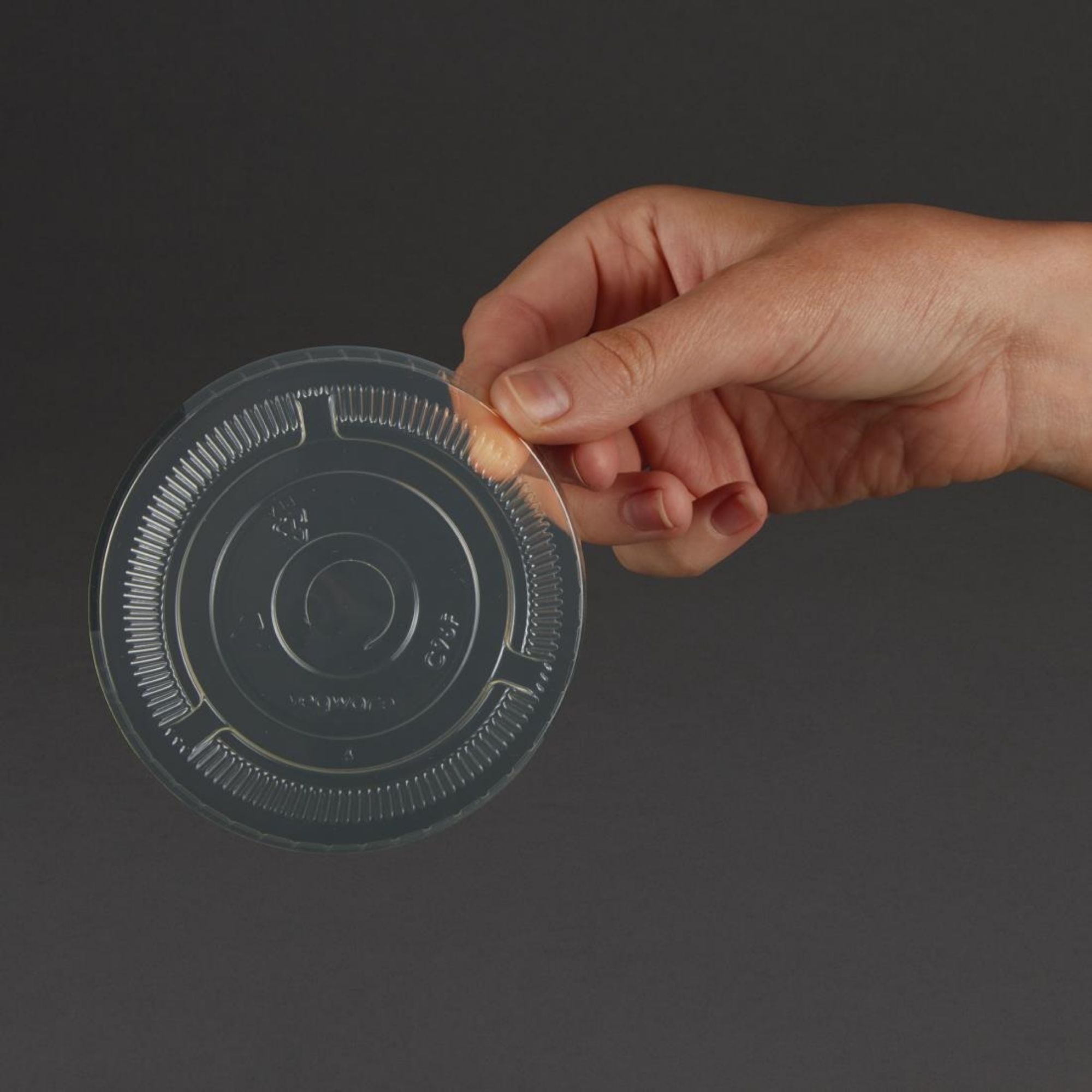 Picture of Vegware Compostable Cold Cup Flat Lids 340ml / 12oz and 455ml / 16oz (1000 pack)