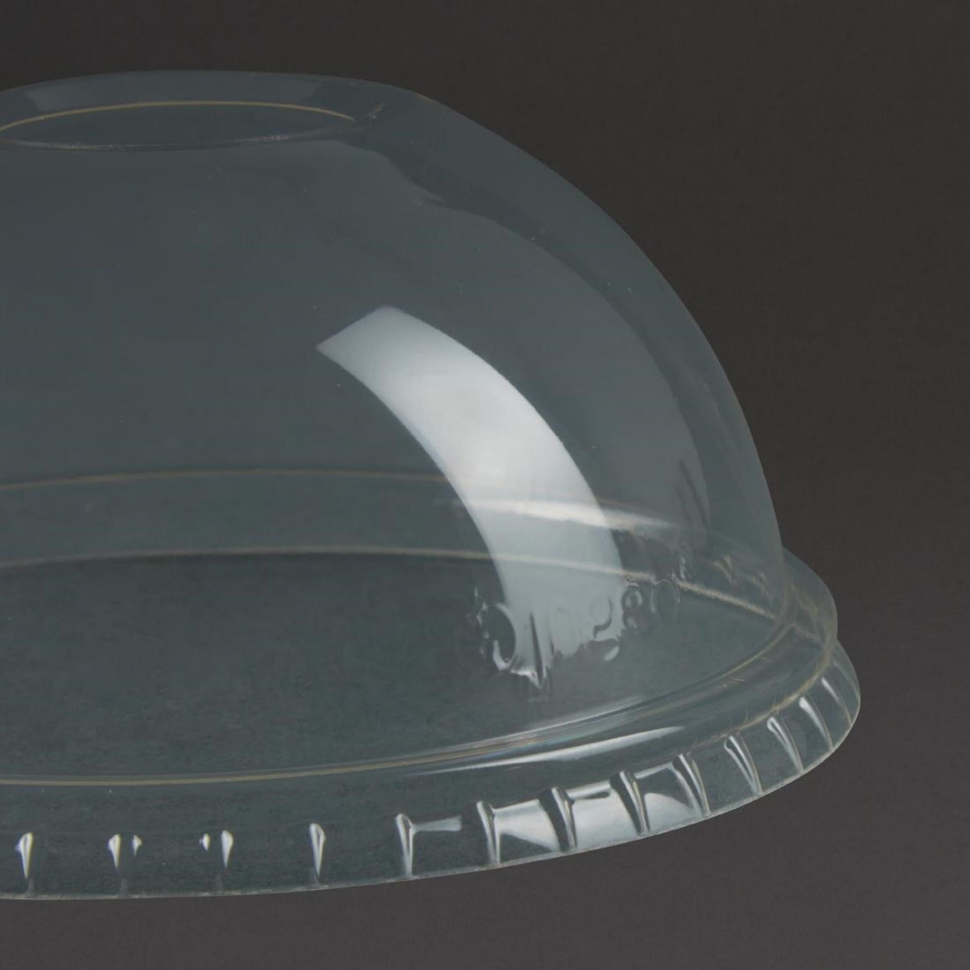 Picture of Vegware Compostable Cold Cup Domed Lids 340ml / 12oz and 455ml / 16oz (1000 pack)