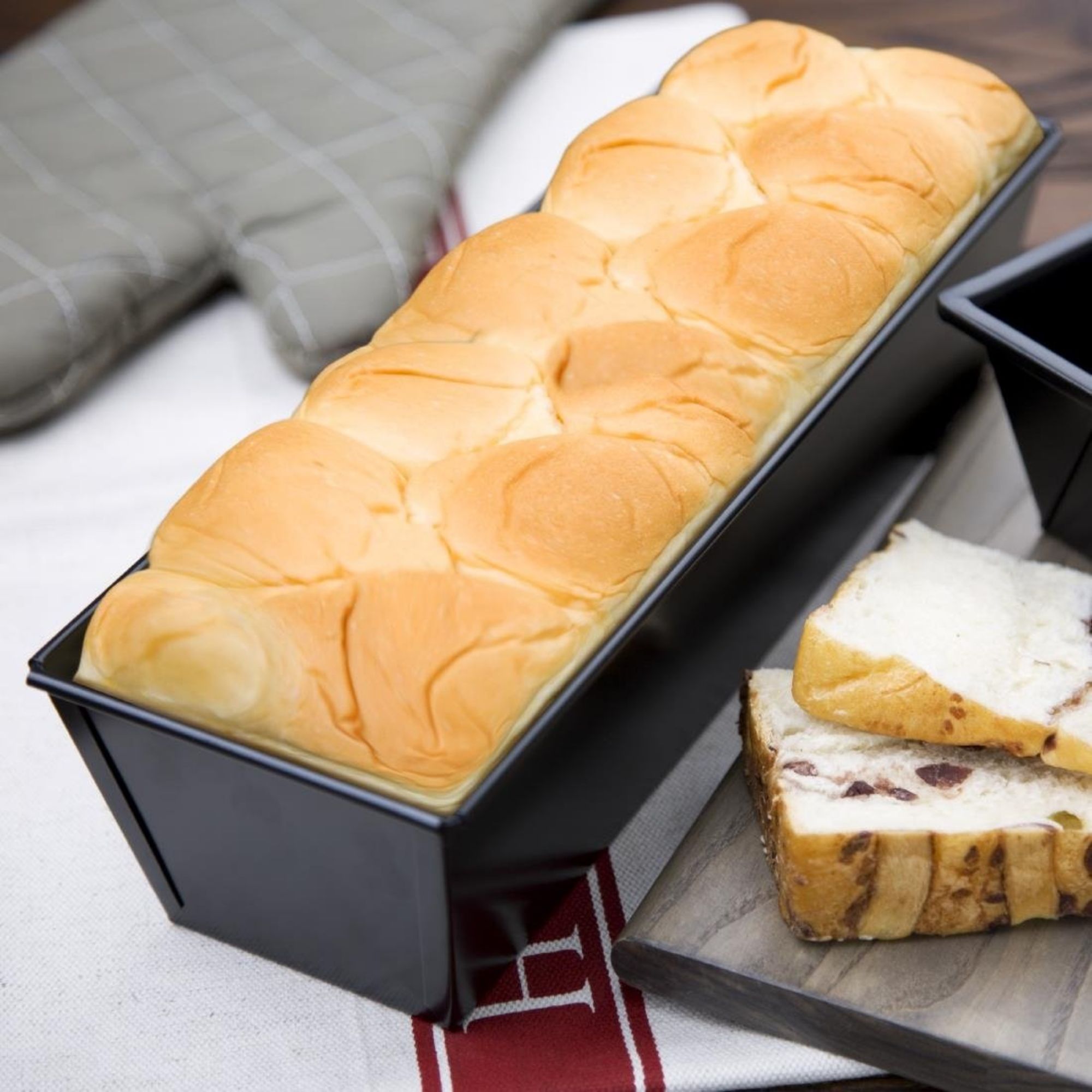 Picture of Vogue Non-Stick Loaf Tin 300mm