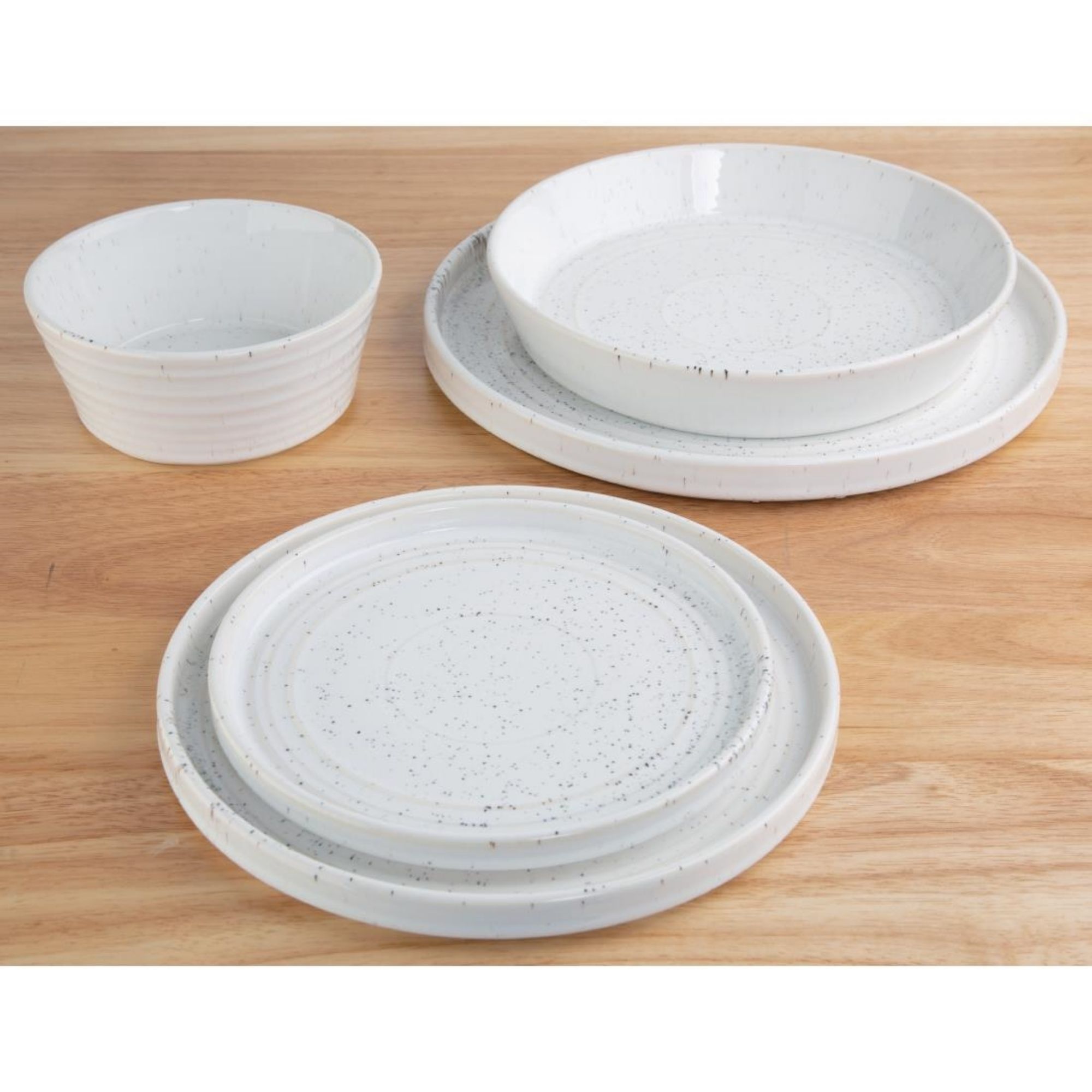 Picture of Olympia Cavolo White Speckle Flat Round Plate - 220mm (Box 6)