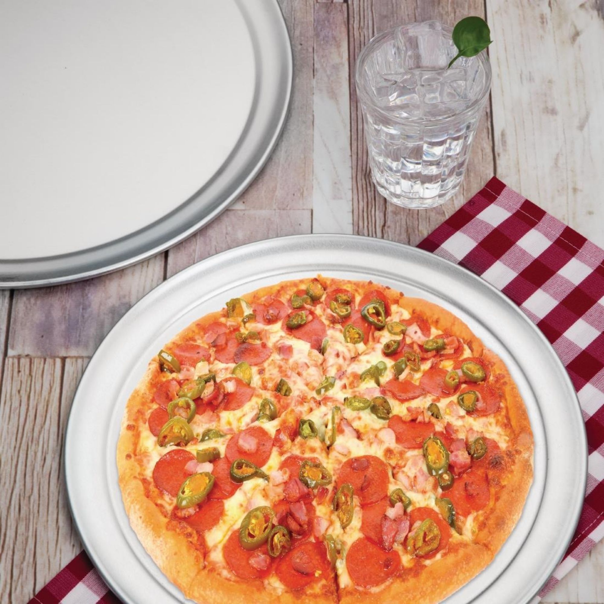 Picture of Vogue Aluminium Pizza Tray 14in