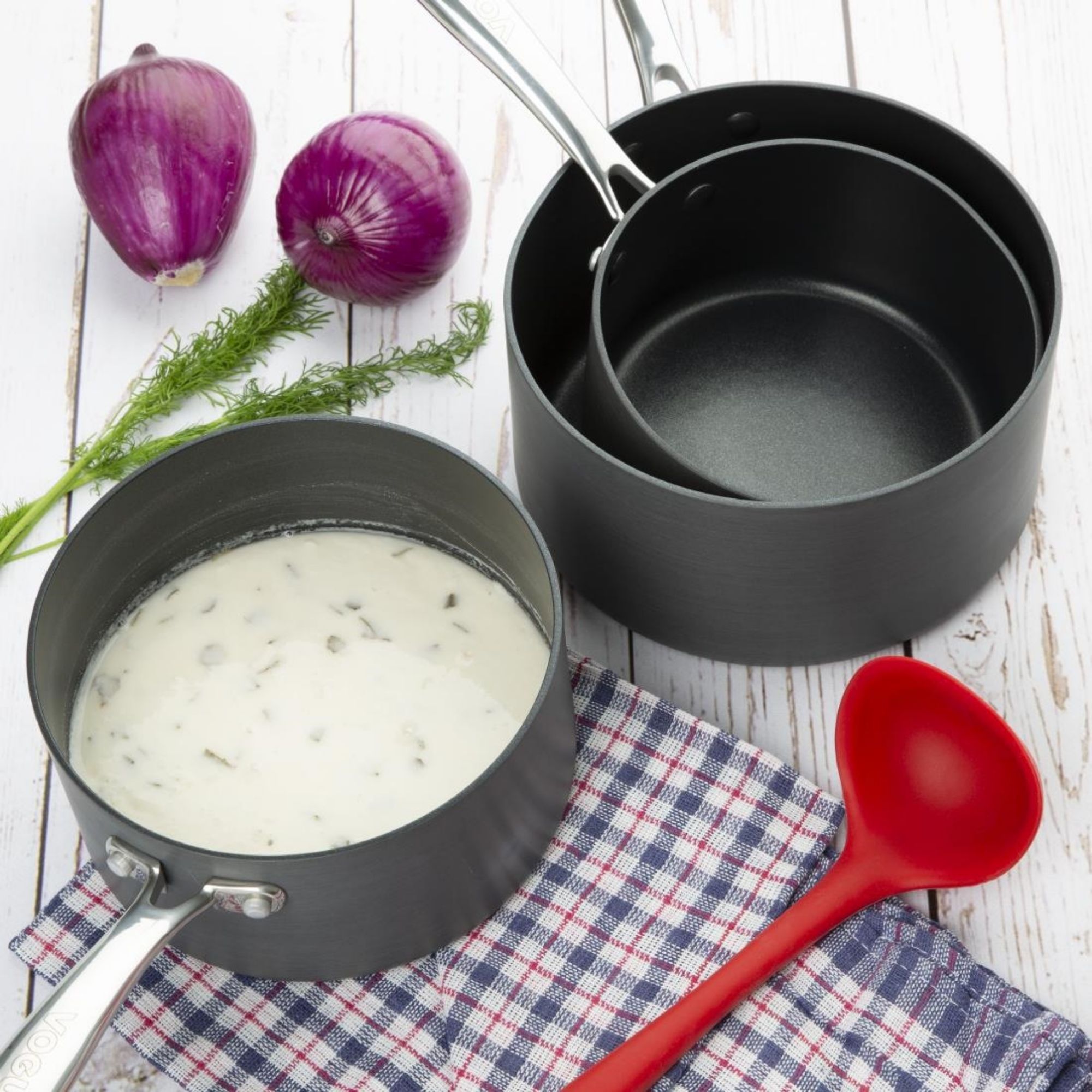 Picture of Vogue Anodised Aluminium Non-Stick Saucepan 18cm