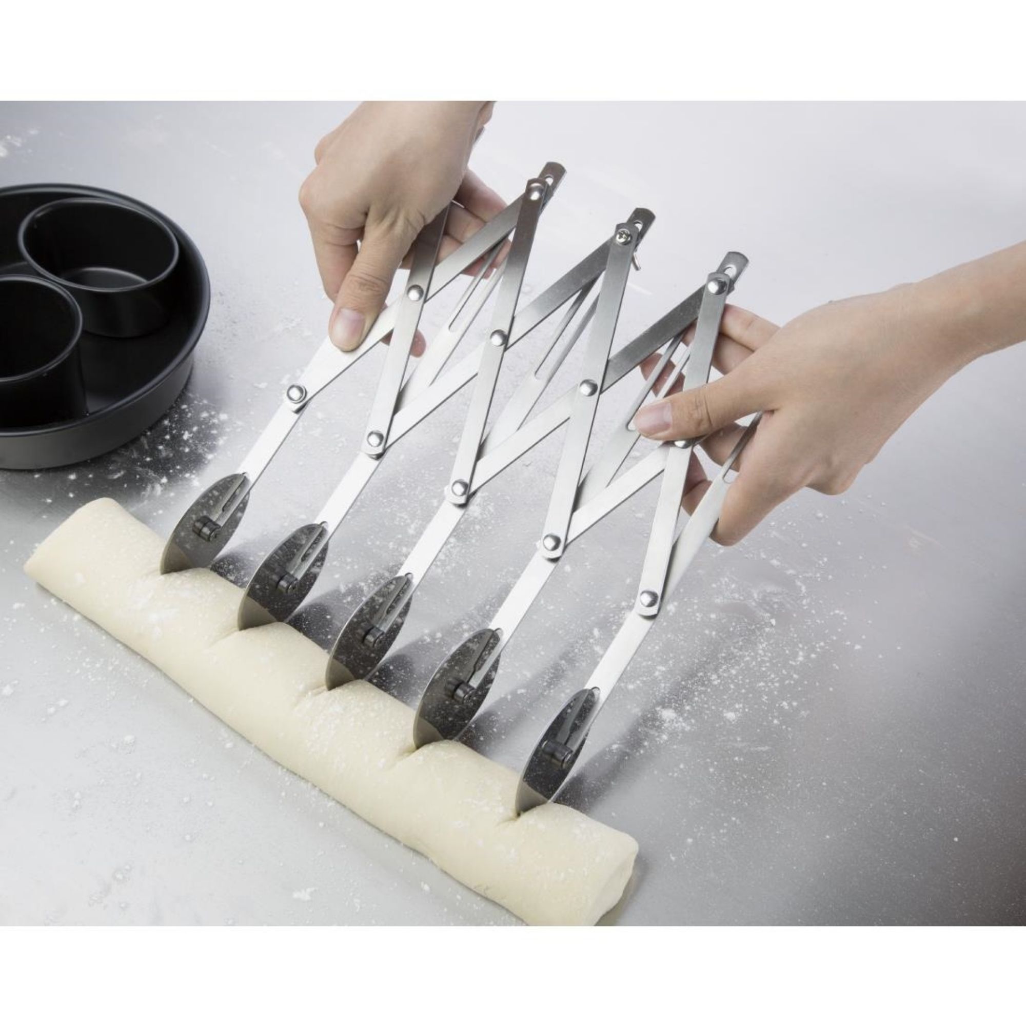Picture of Vogue 5 Wheel Dough Cutter