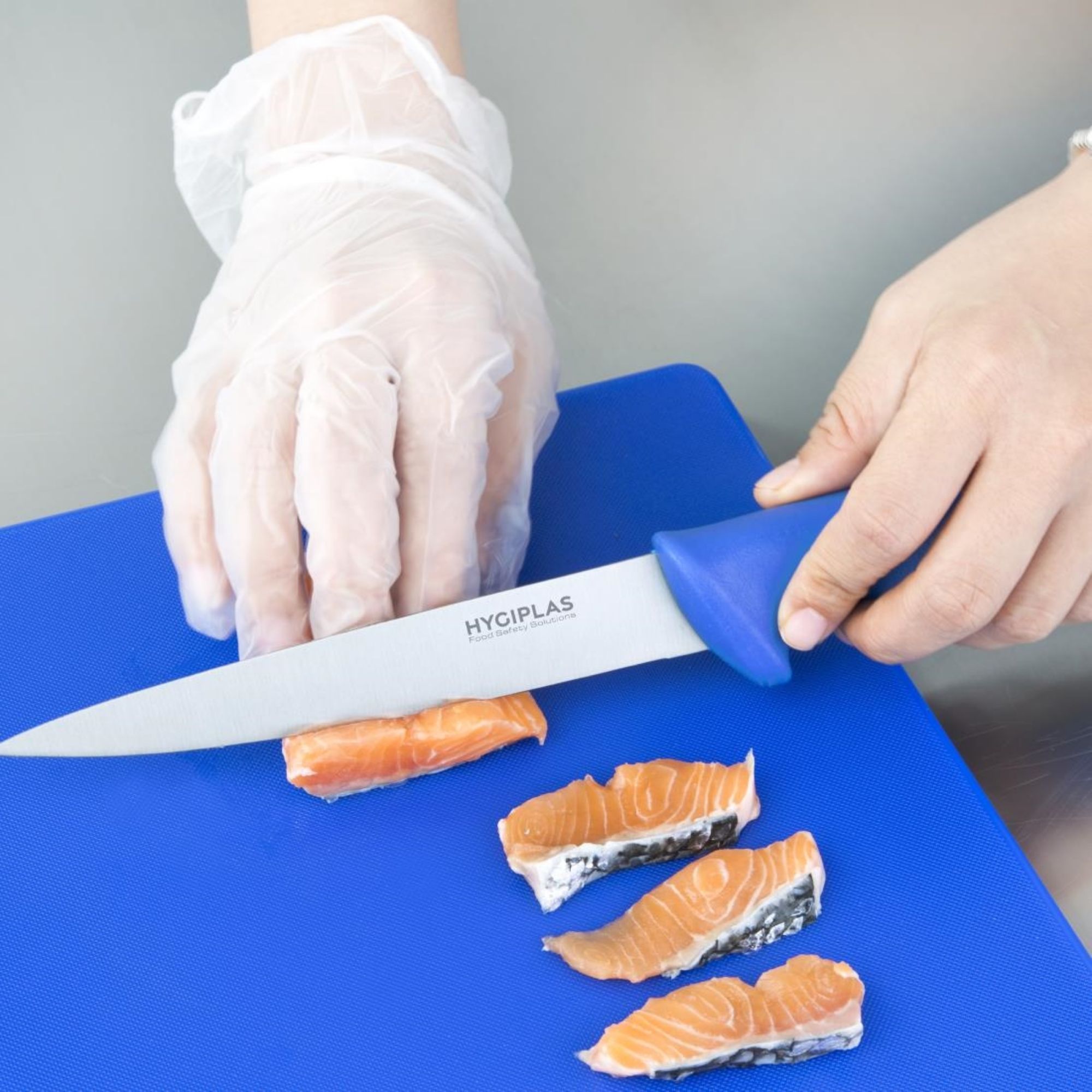 Picture of Hygiplas Low Density Chopping Board Set Small 305x229x12mm (Pack of 7)