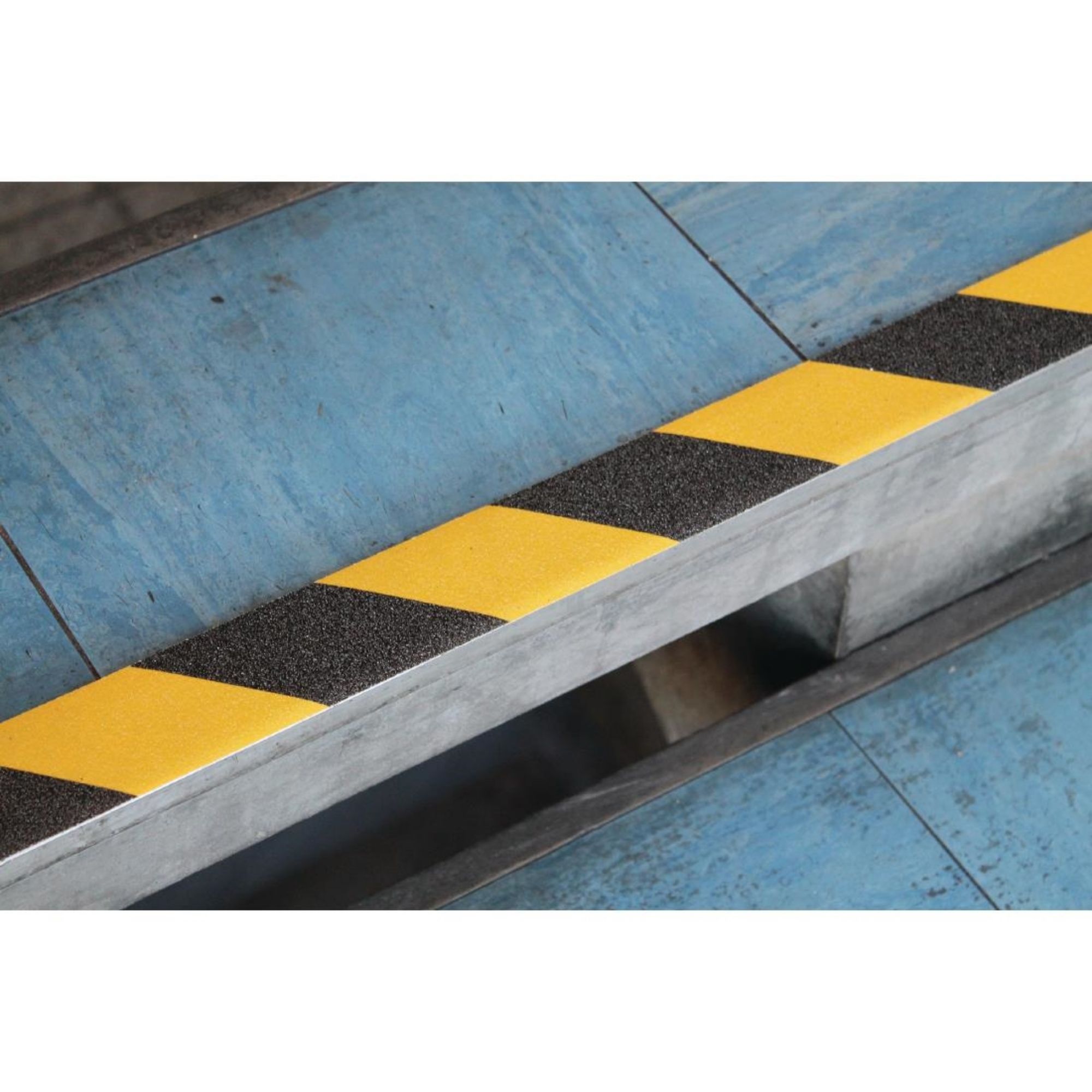 Picture of COBA Grip-Fast Non-Slip Tapes