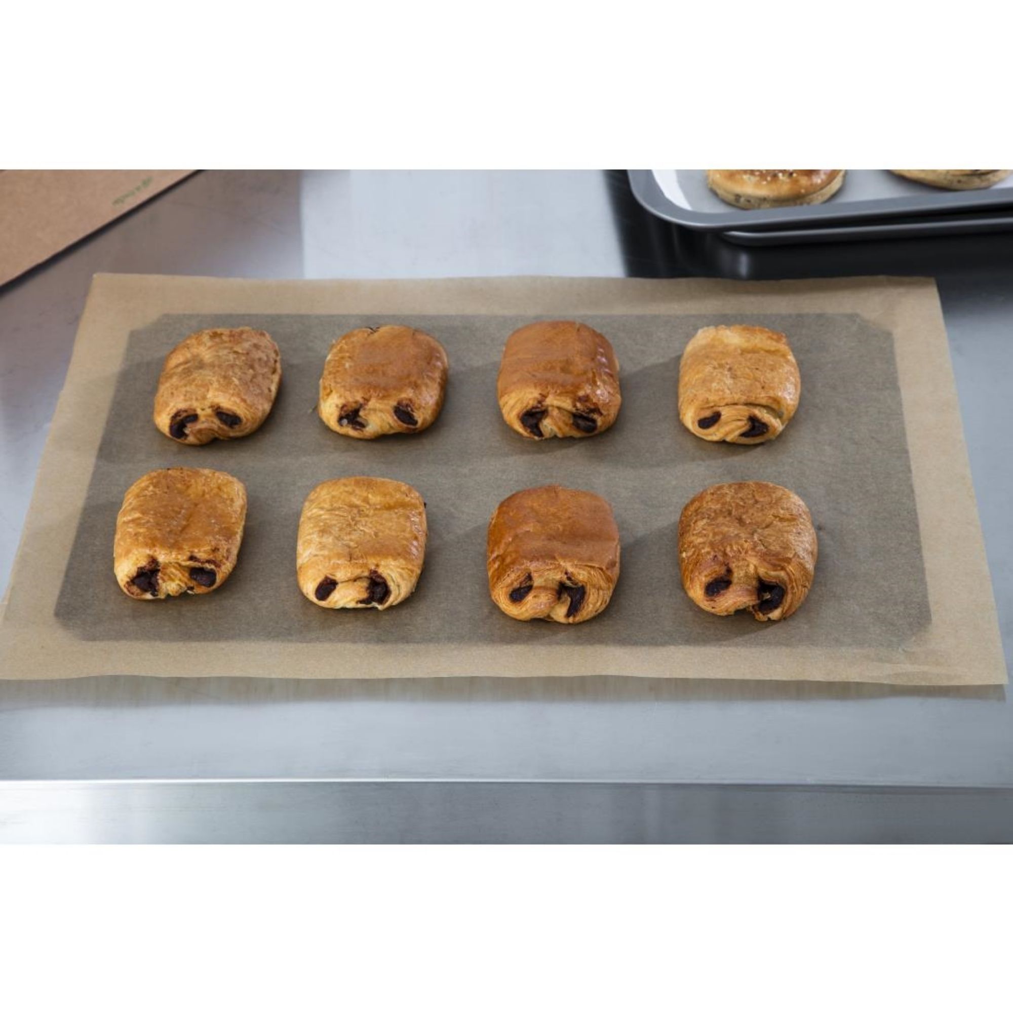 Picture of Matfer Bourgeat ECOPAP Baking Paper 600 x 400mm (Pack 500)