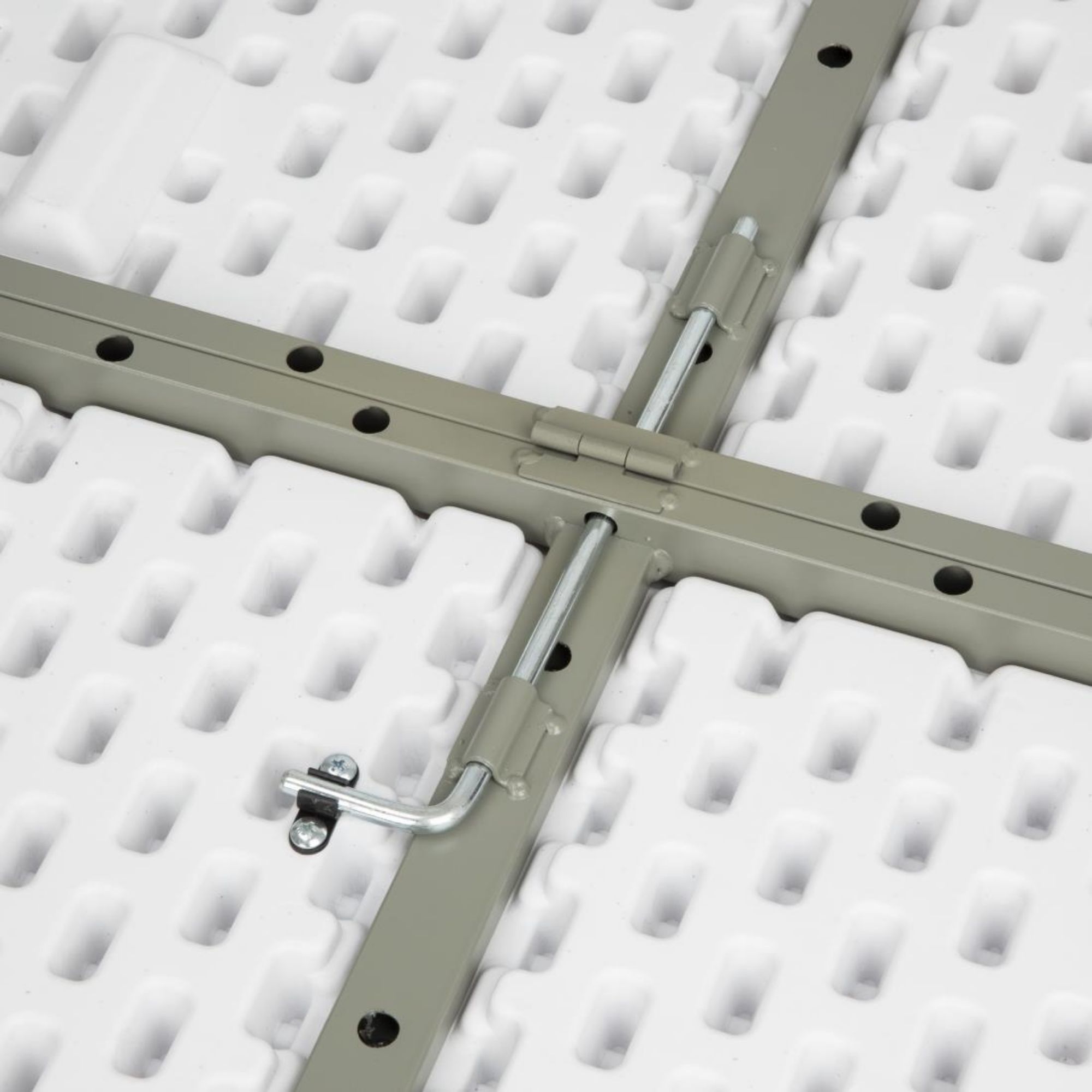 Picture of Bolero 5ft Round Folding Table White