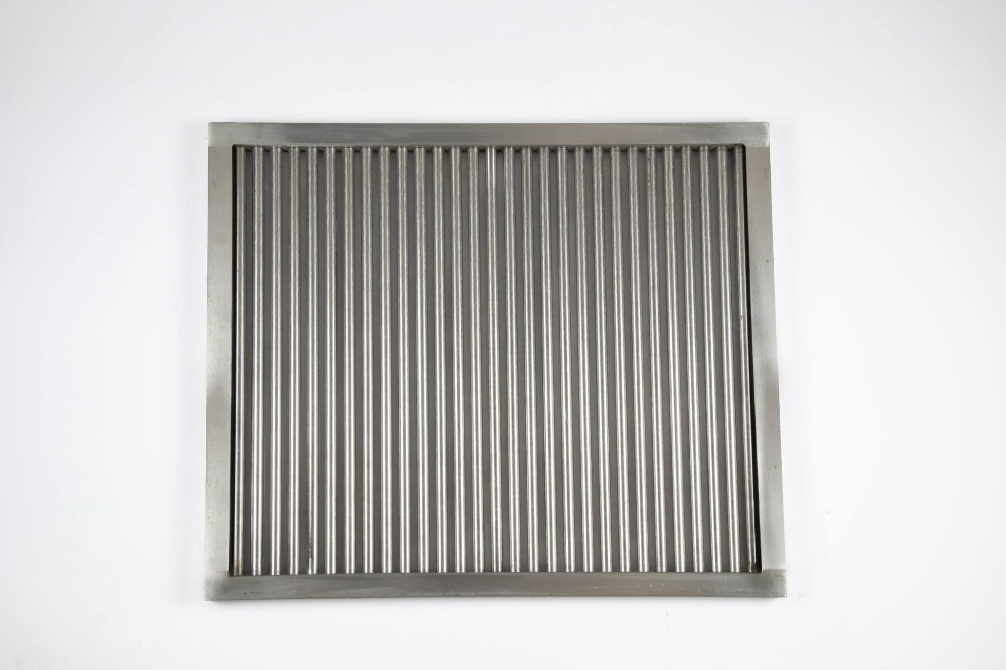 Picture of Archway Replacement grill top (840mm x 625mm) for our Classic Charcoal Grill model 3BLC - CC028