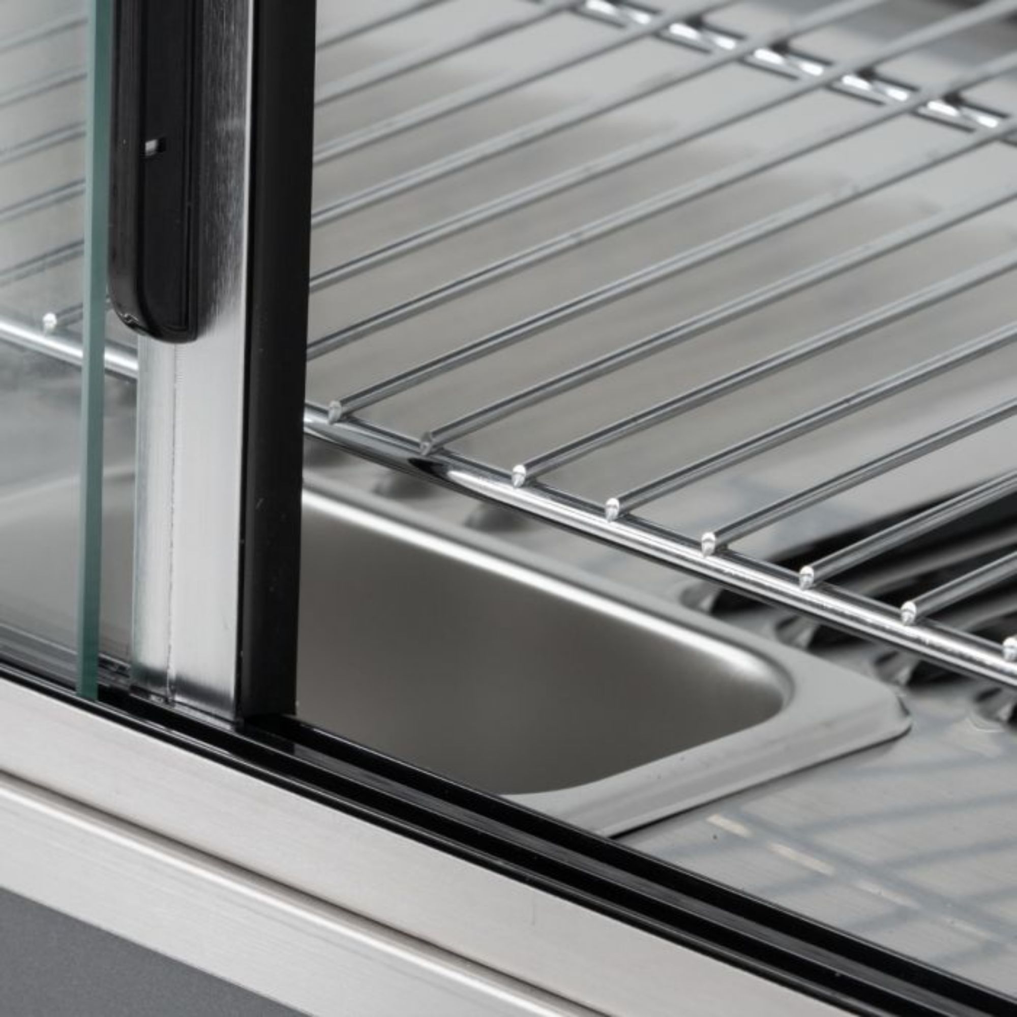 Picture of BLIZZARD 96L Counter Top Dual Access Heated Merchandiser HSS96