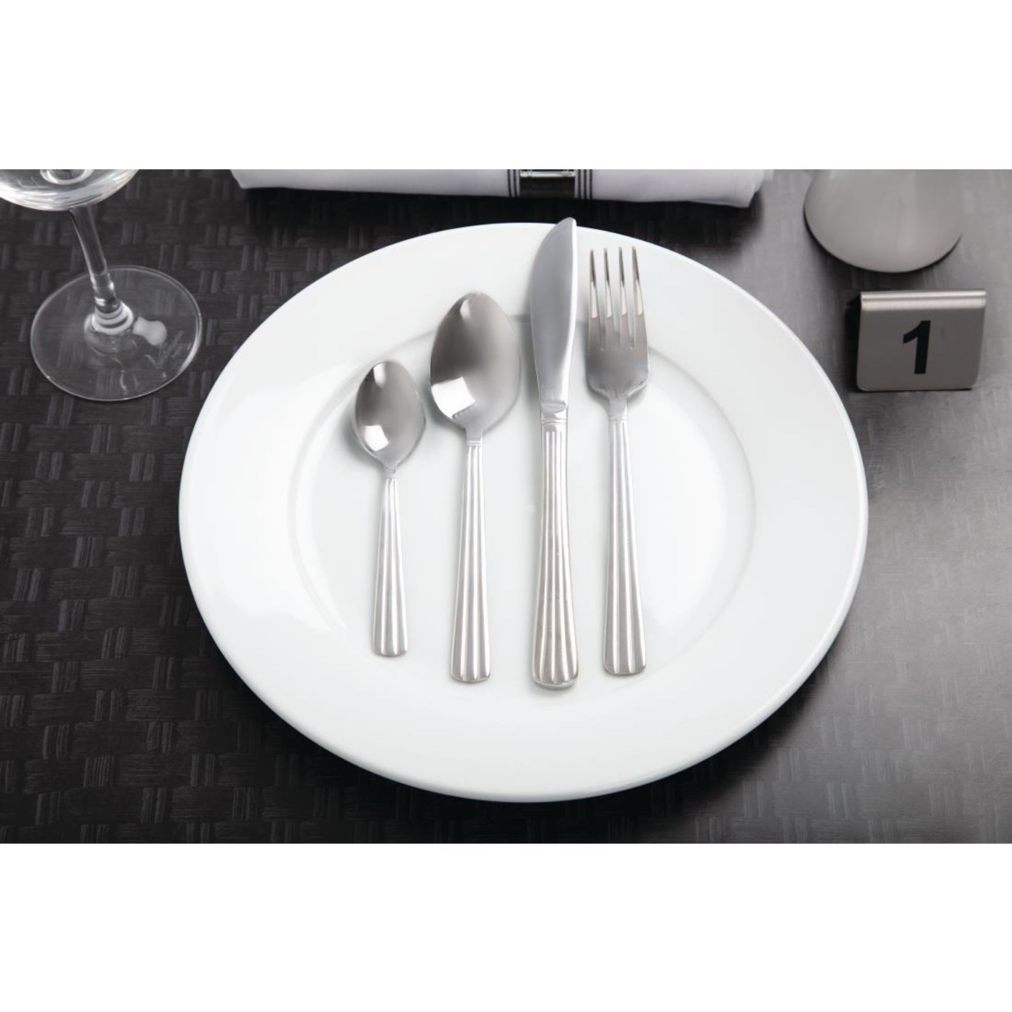 Picture of Olympia Whiteware Wide Rimmed Plates 280mm (Pack of 6)