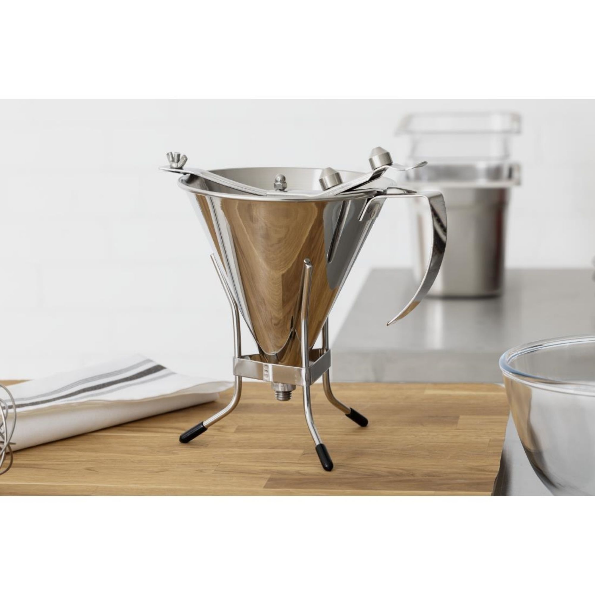 Picture of De Buyer Stainless Steel Automatic Piston Funnel 1.5ltr