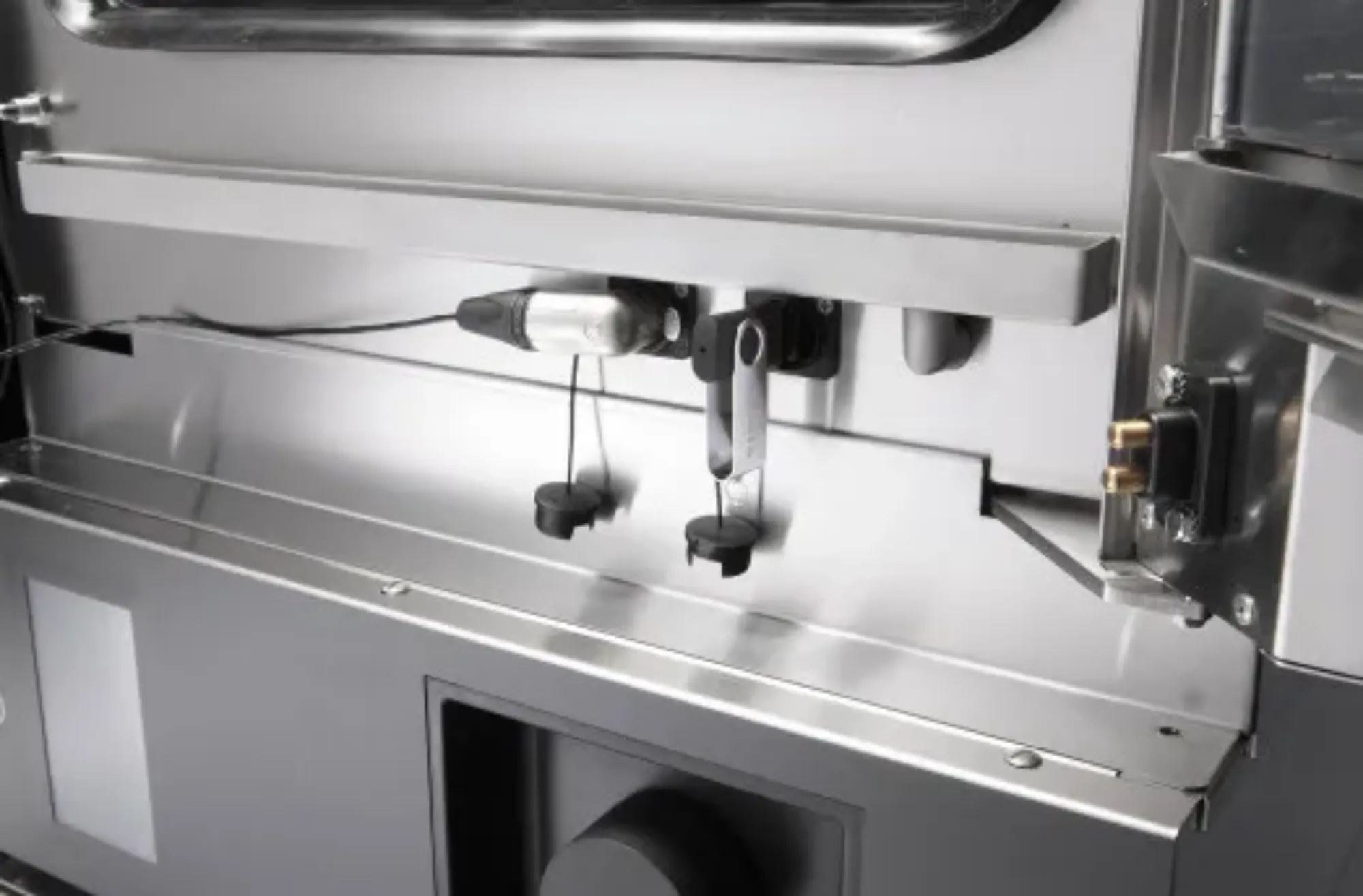 Picture of Giorik Kore - KBG061W 6 X 1/1Gn Slimline Gas Combi Oven With Boiler & Wash System