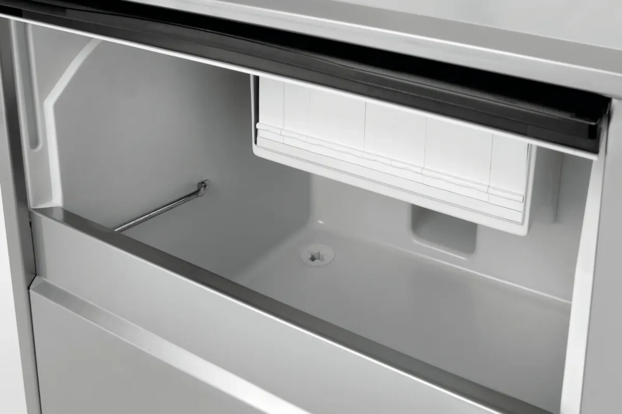 Picture of Bartscher Ice-cube maker B 38 Plus