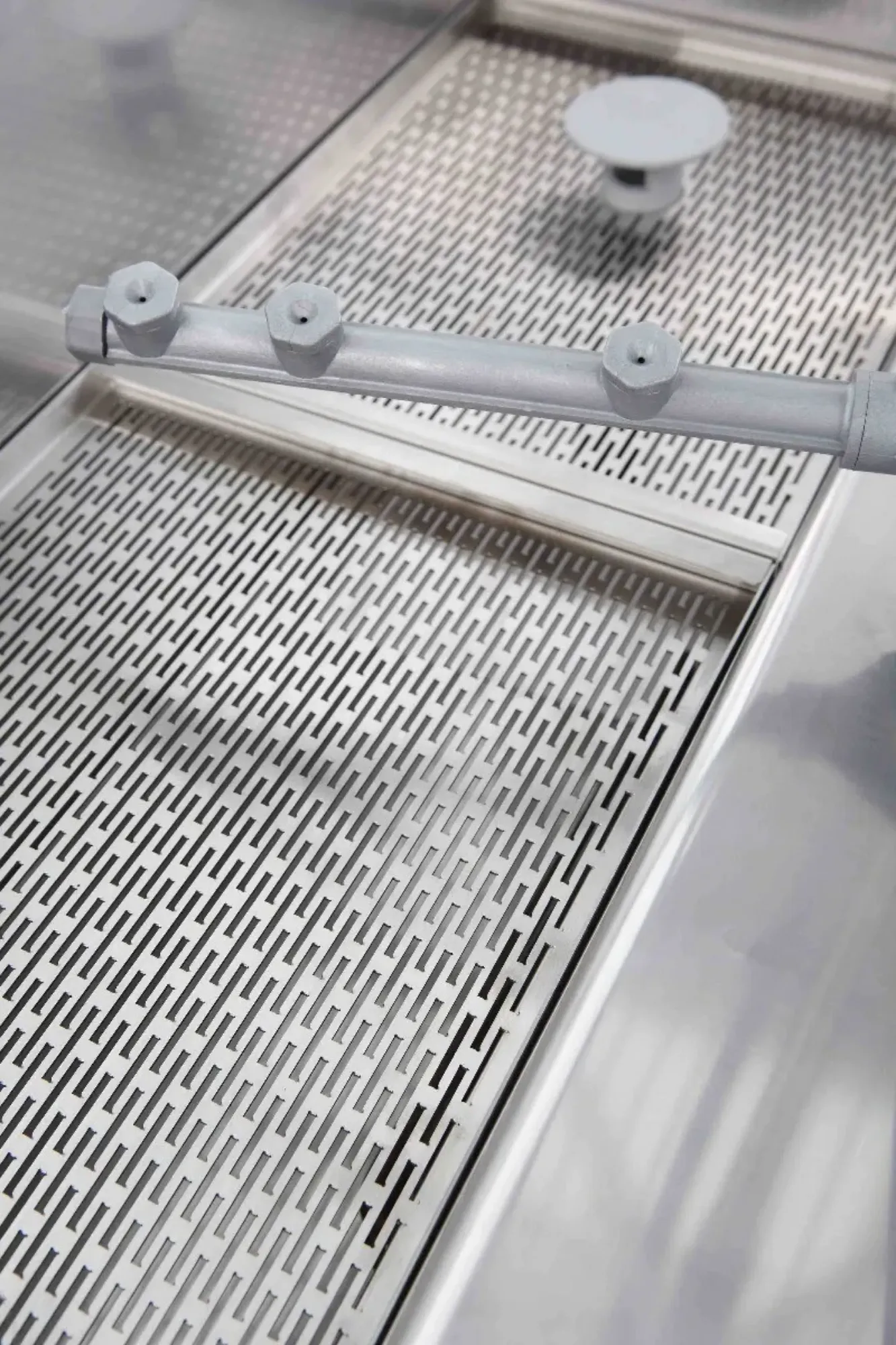 Picture of Adler AD1000-DPSO-TPH Passthrough Dishwasher With Drain Pump, Softener and Chemical Pumps