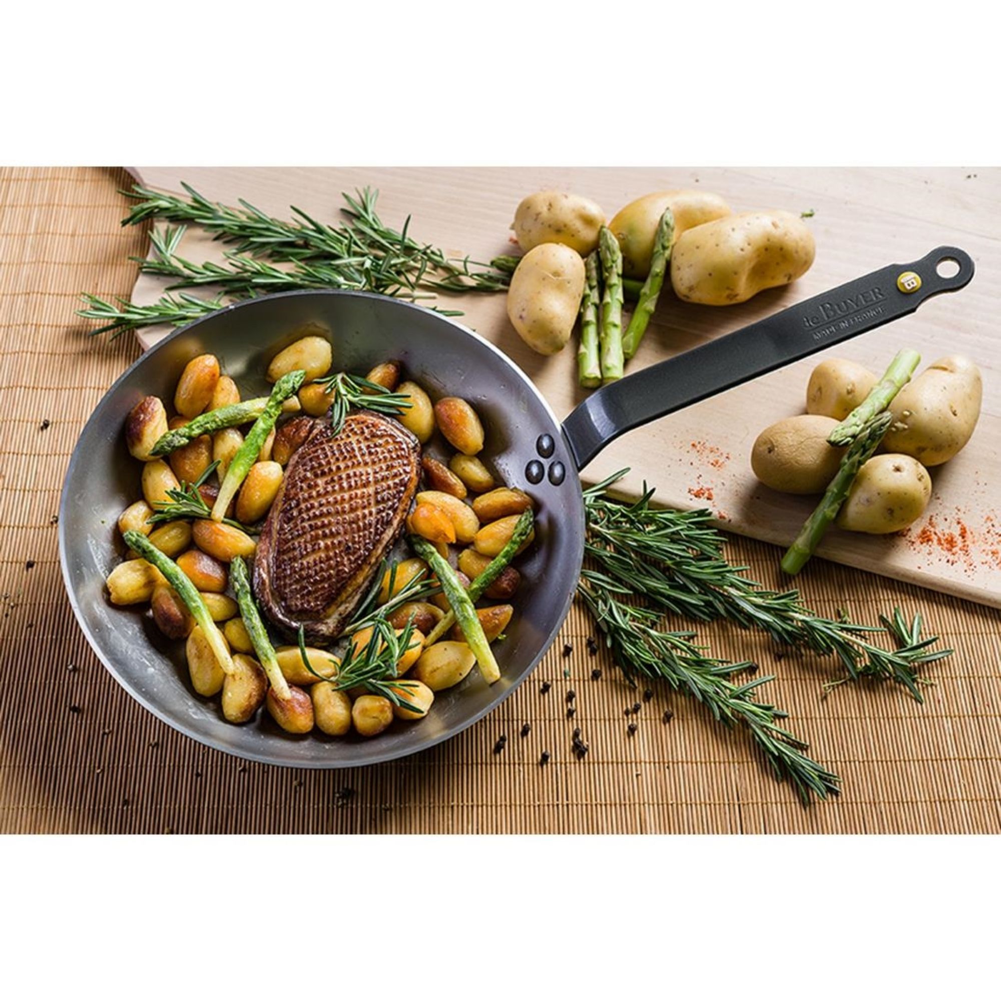 Picture of De Buyer Mineral B Black Iron Non-Stick Frying Pan 28cm