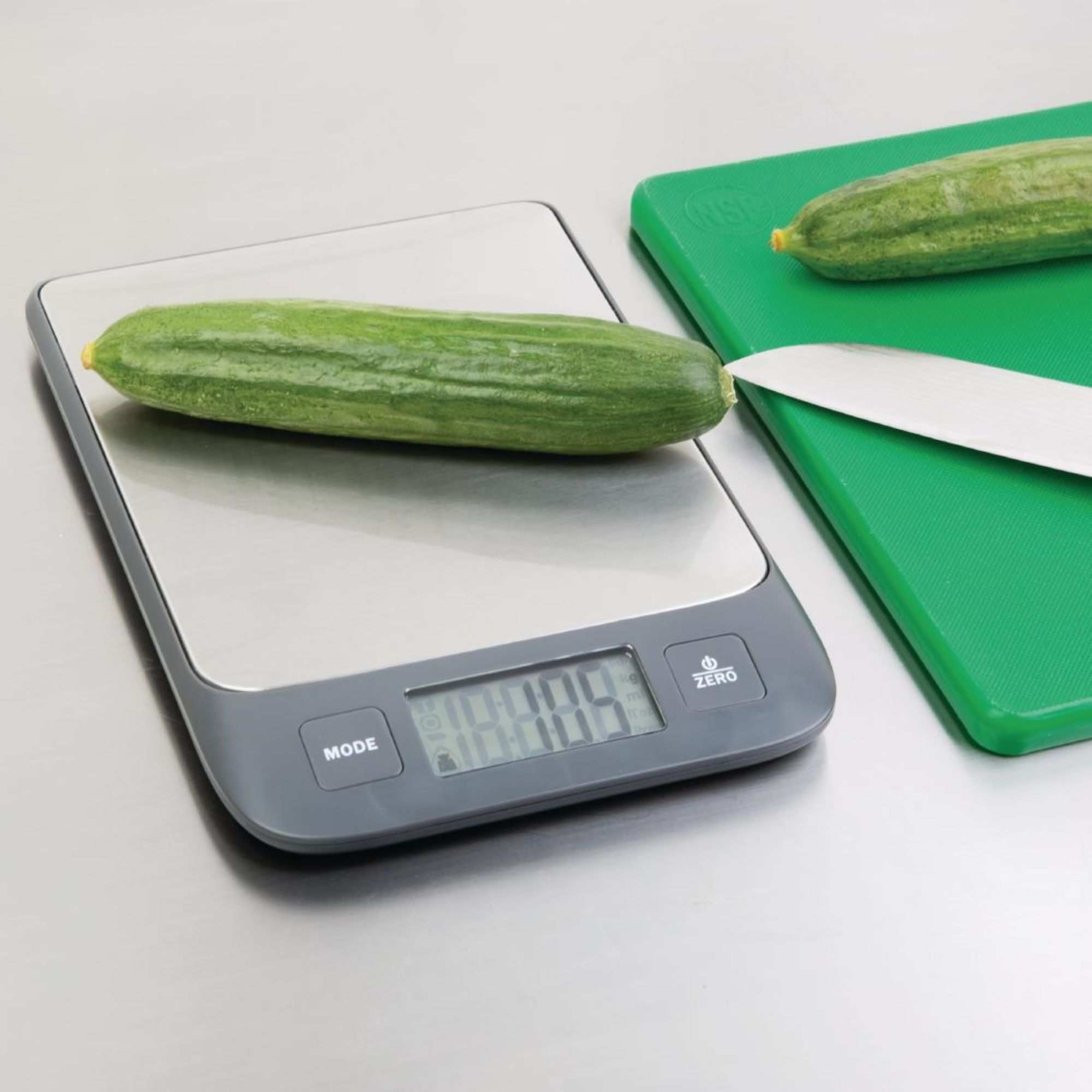 Picture of Nisbets Essentials Electronic Scale 5kg