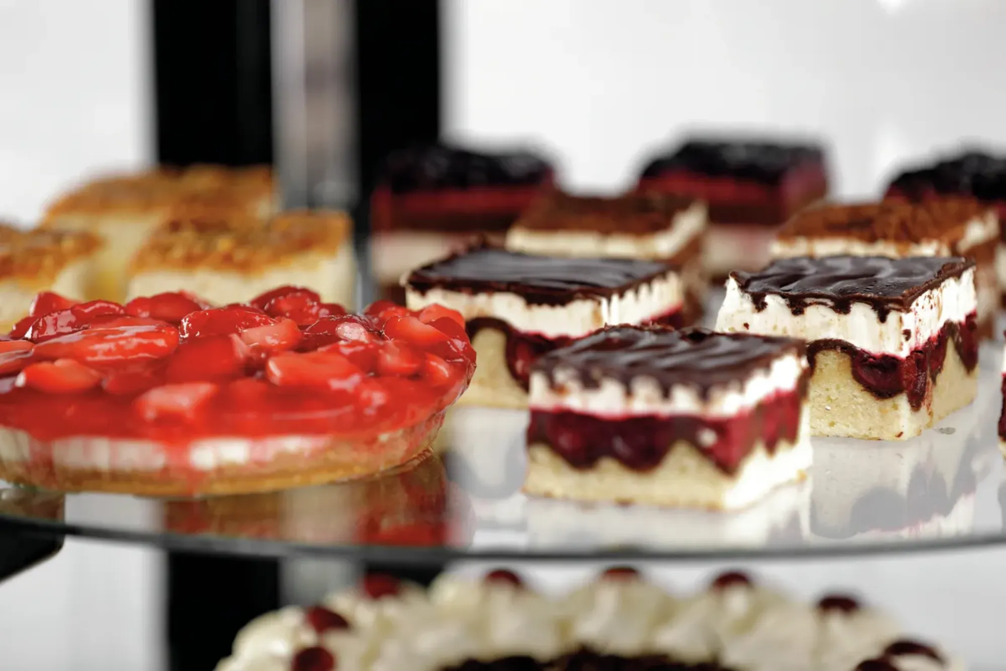 Picture of Bartscher Cake display show-case 400L