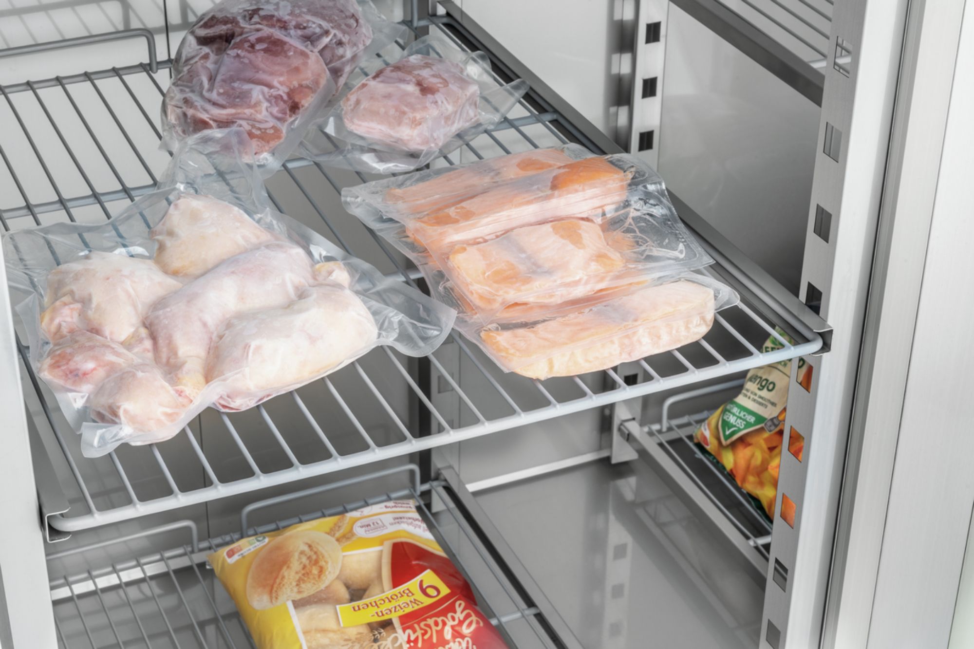 Picture of Bartscher Deep freezer TKGN2-212