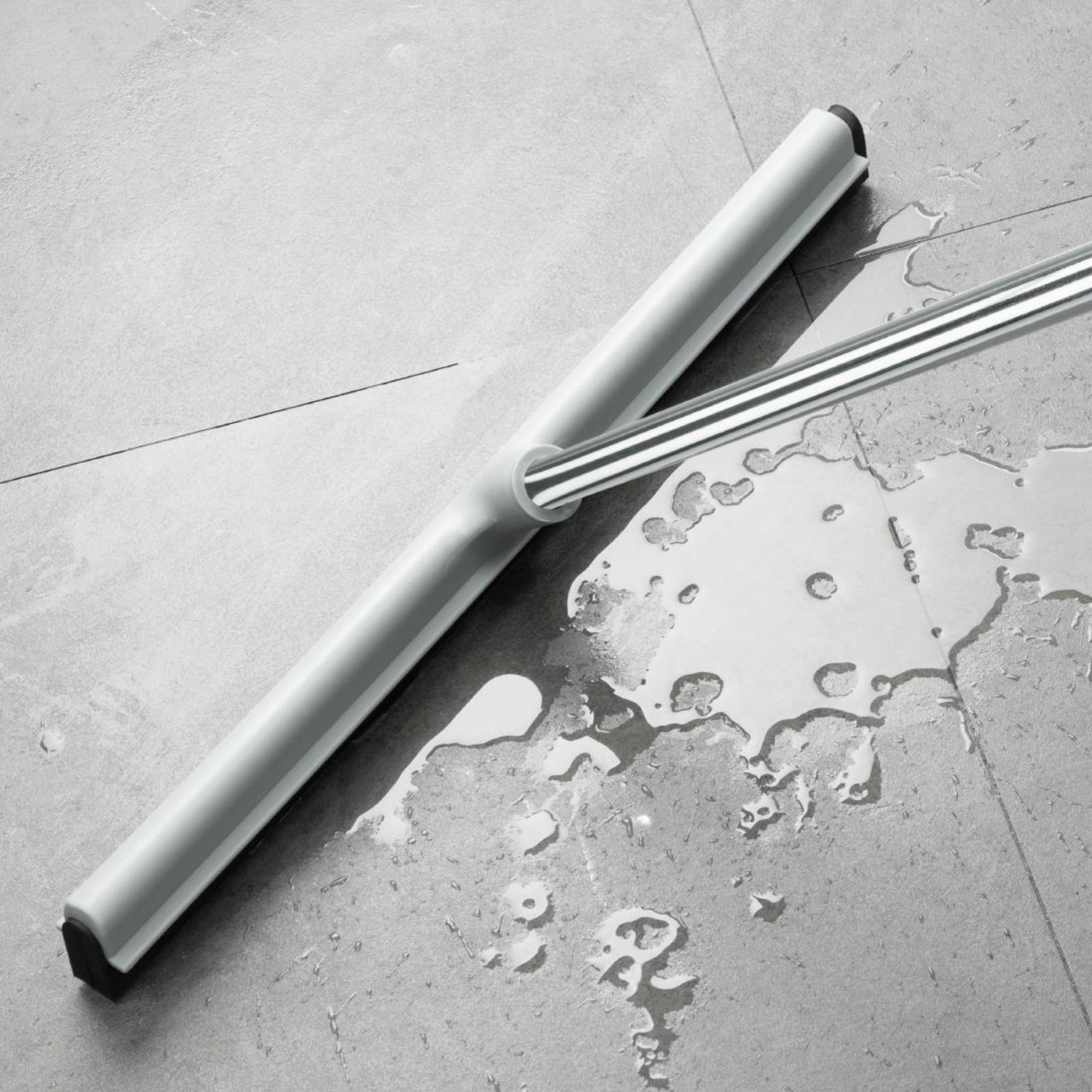 Picture of Jantex Lightweight Floor Squeegee 22"