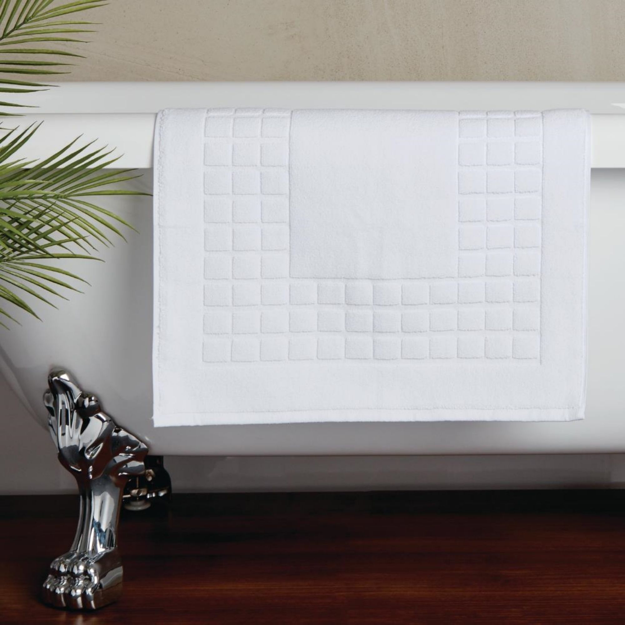 Picture of Mitre Luxury Savanna Bath Mat White
