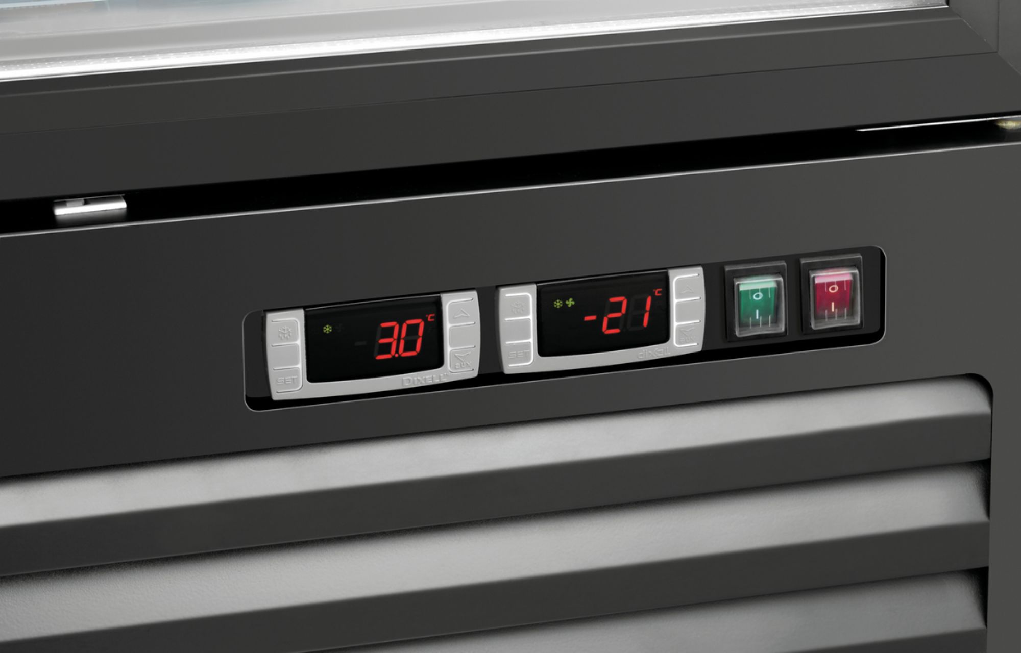 Picture of Combination fridge/freezer 820L