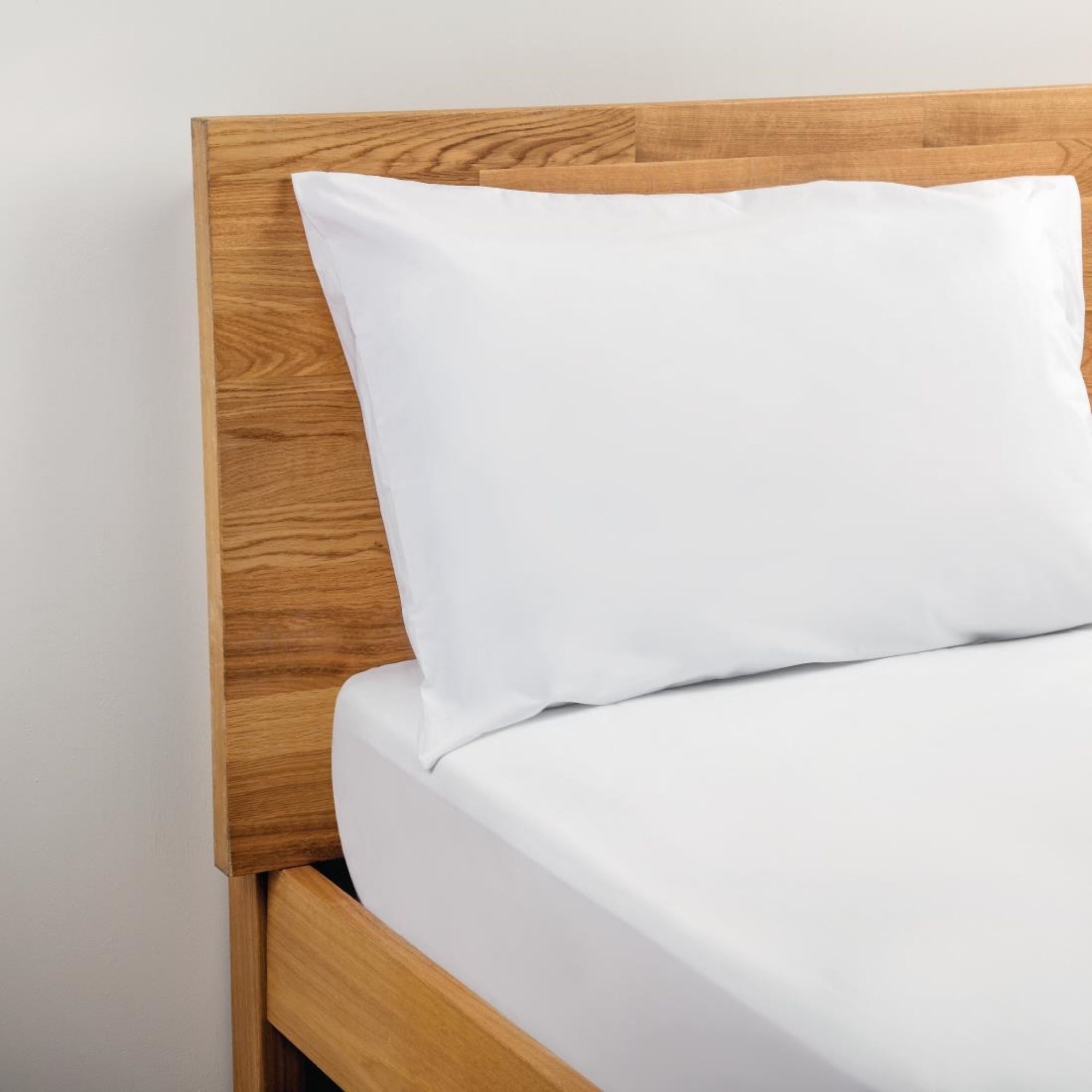 Picture of Mitre Comfort Cairo Housewife Pillowcase (2 pack) - HB610