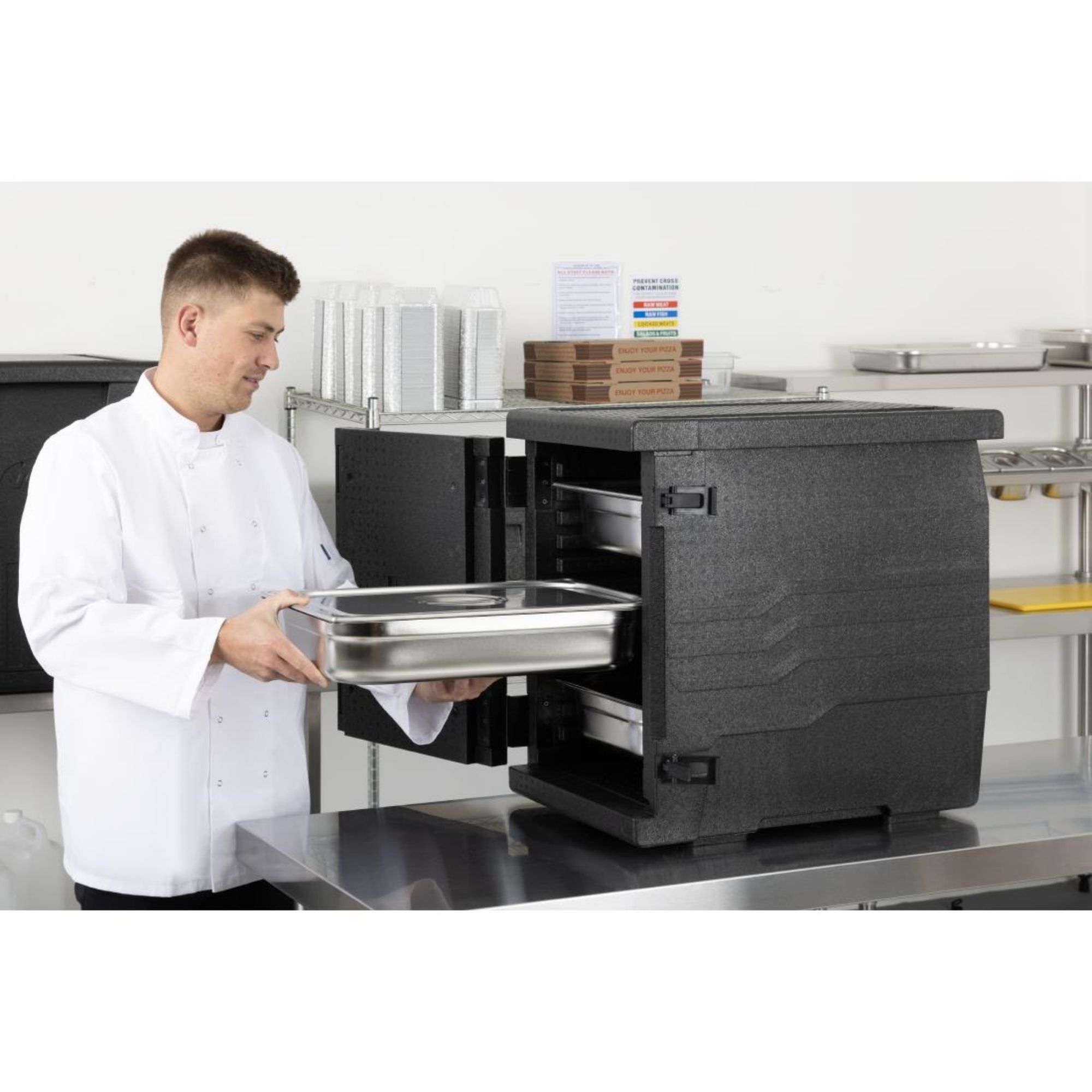 Picture of Vogue Insulated EPP Food Transport Box 86Ltr GN Size