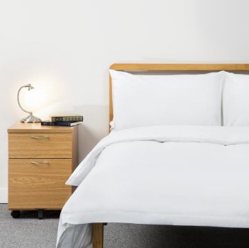 Picture of Mitre Essentials Spectrum Duvet Cover White King Size