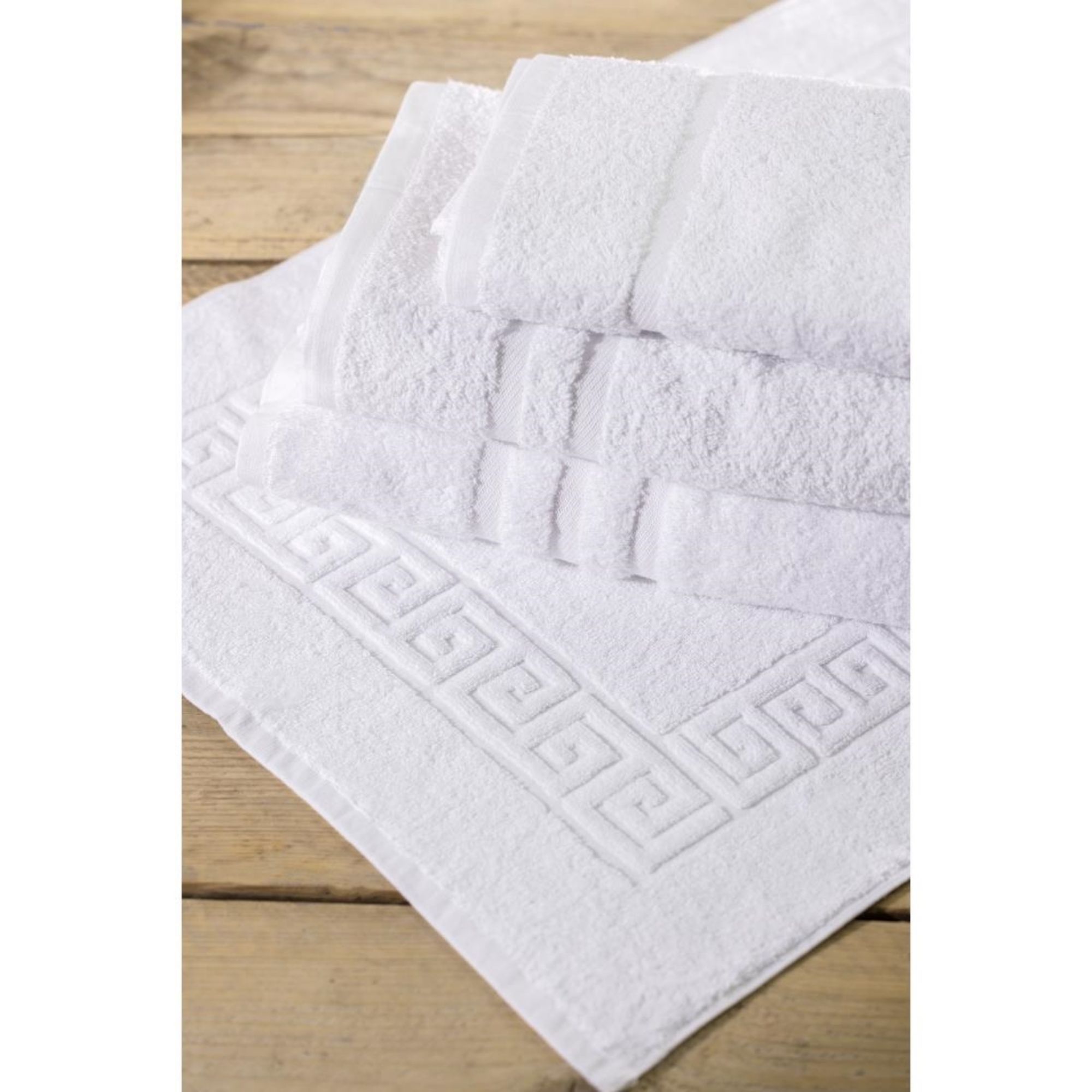Picture of Mitre Comfort Nova Bath Mat White