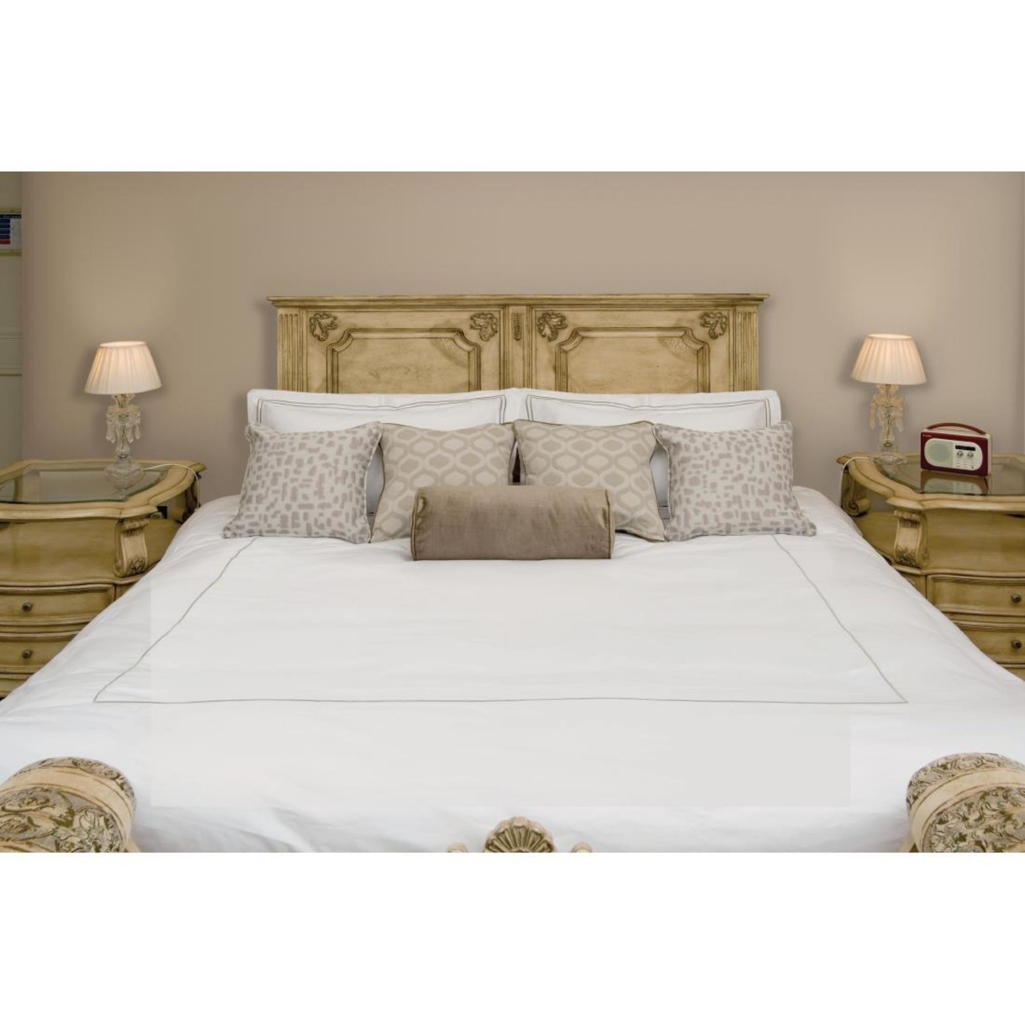 Picture of Mitre Heritage Elegance Oxford Pillow Case