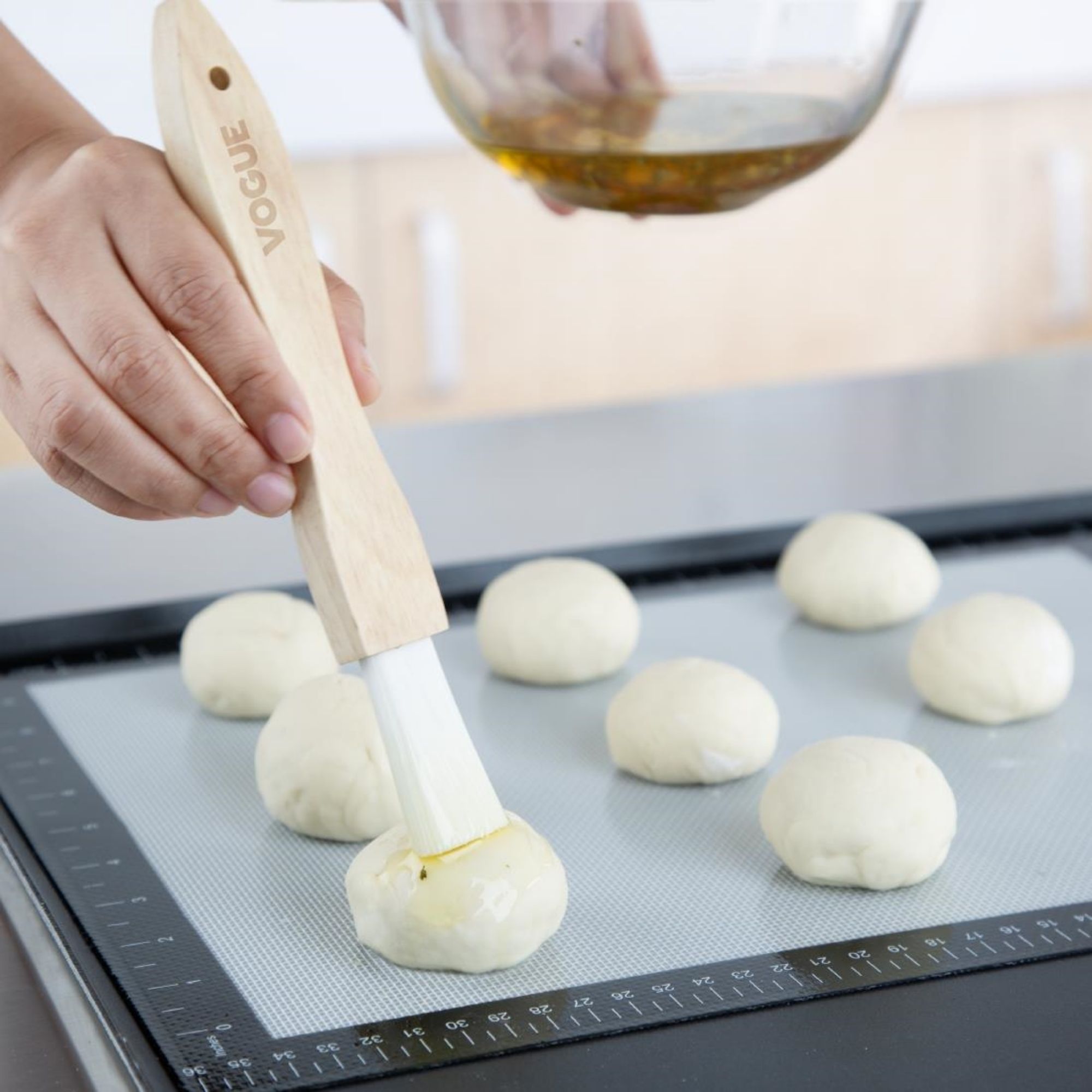 Picture of Vogue Wooden Handle Pastry Brush 25mm