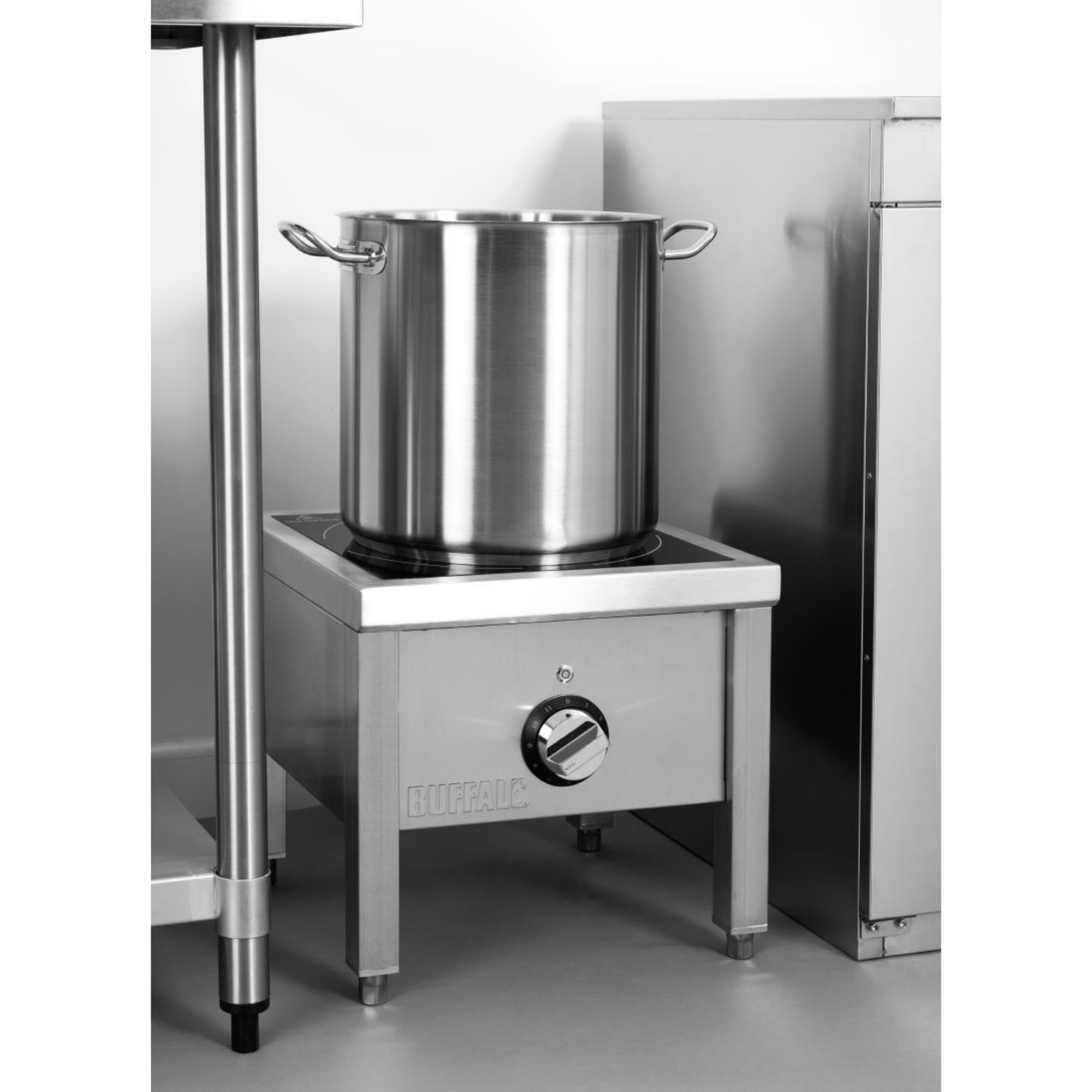Picture of Buffalo Induction Stock Pot Stove 5kW