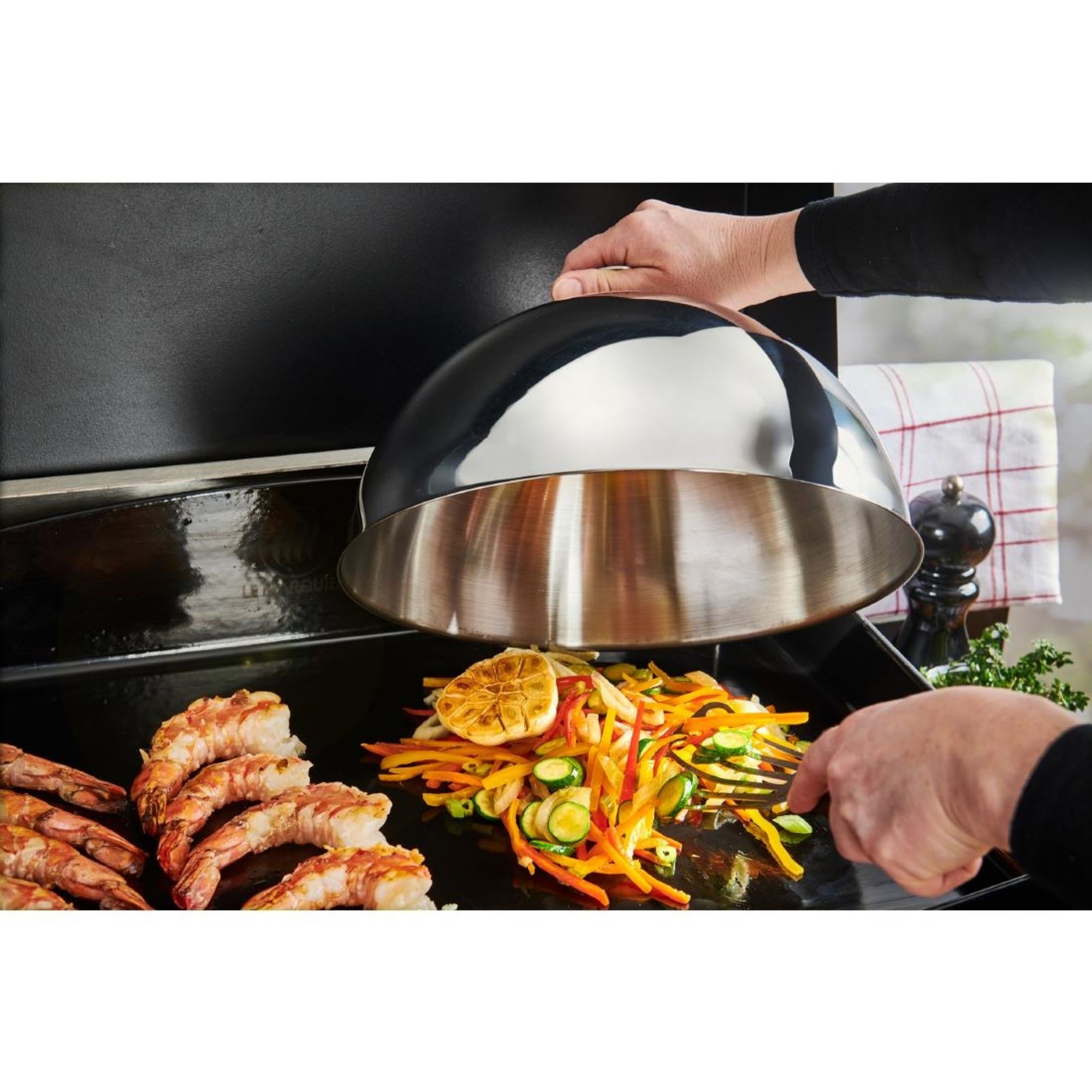 Picture of De Buyer Stainless Steel Cooking Dome 300mm