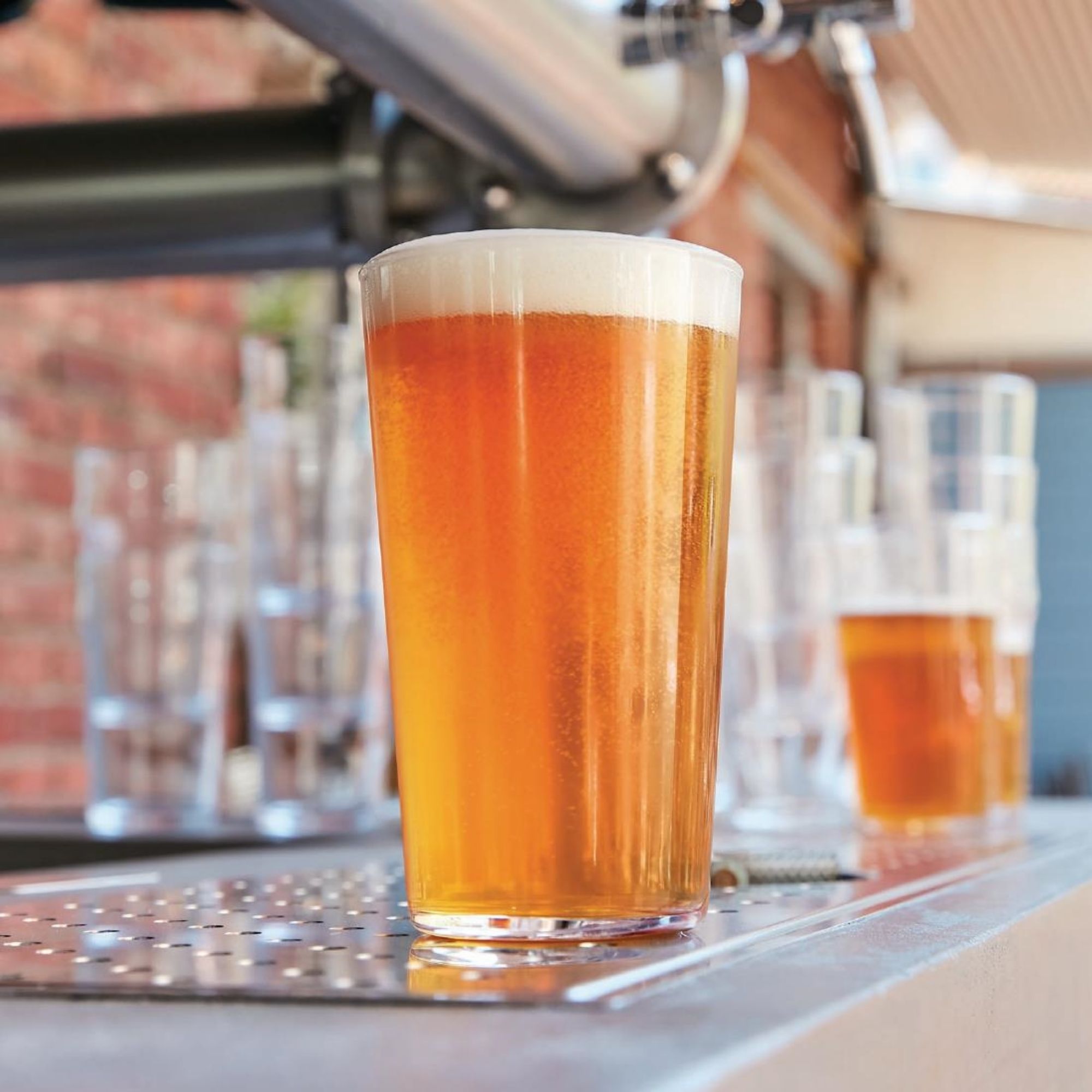 Picture of Arcoroc Conical Glasses UKCA CE Marked 1 Pint/570ml (24 pack)