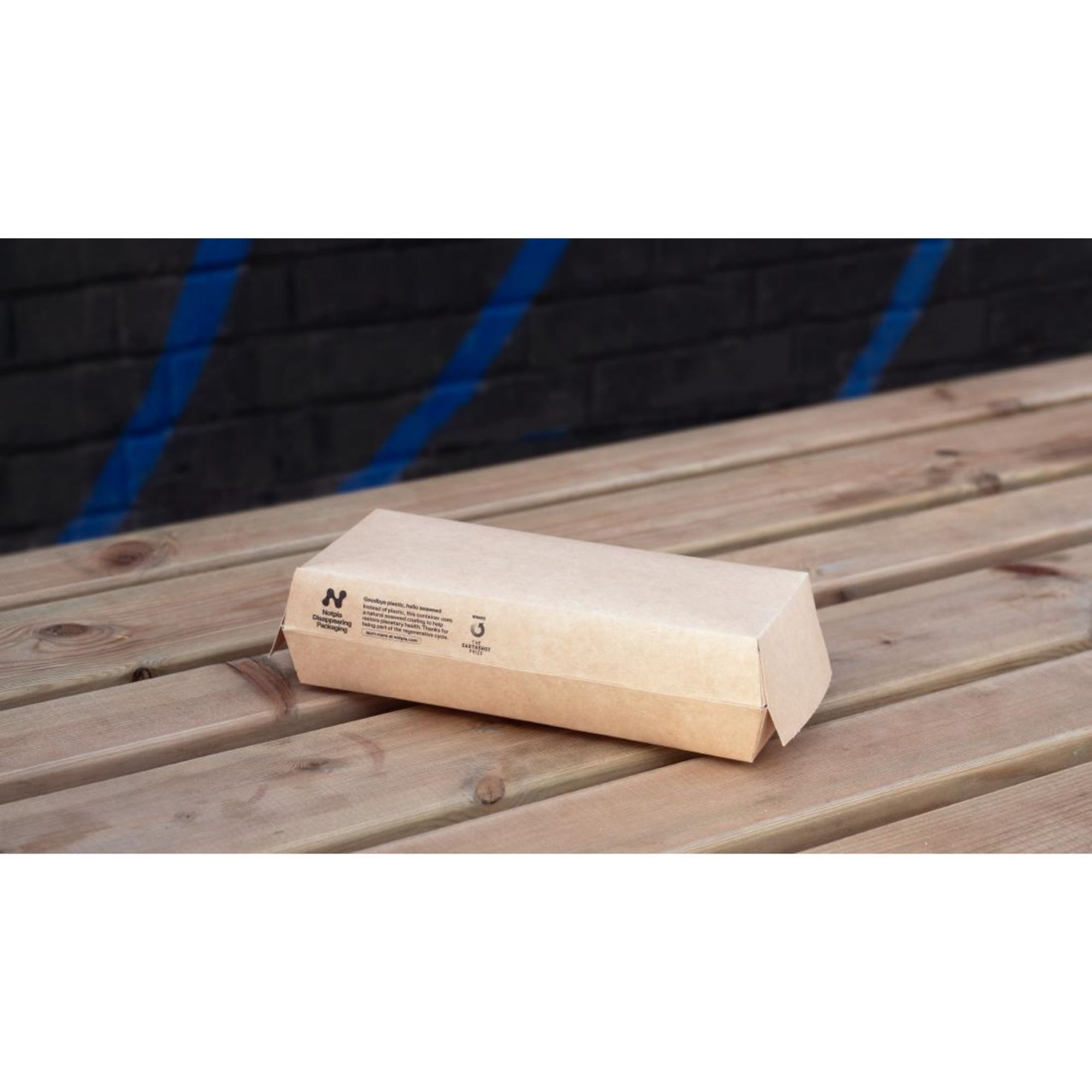 Picture of Notpla 8"x3" Clamshell Hot Dog Boxes - Kraft (250 Pack)