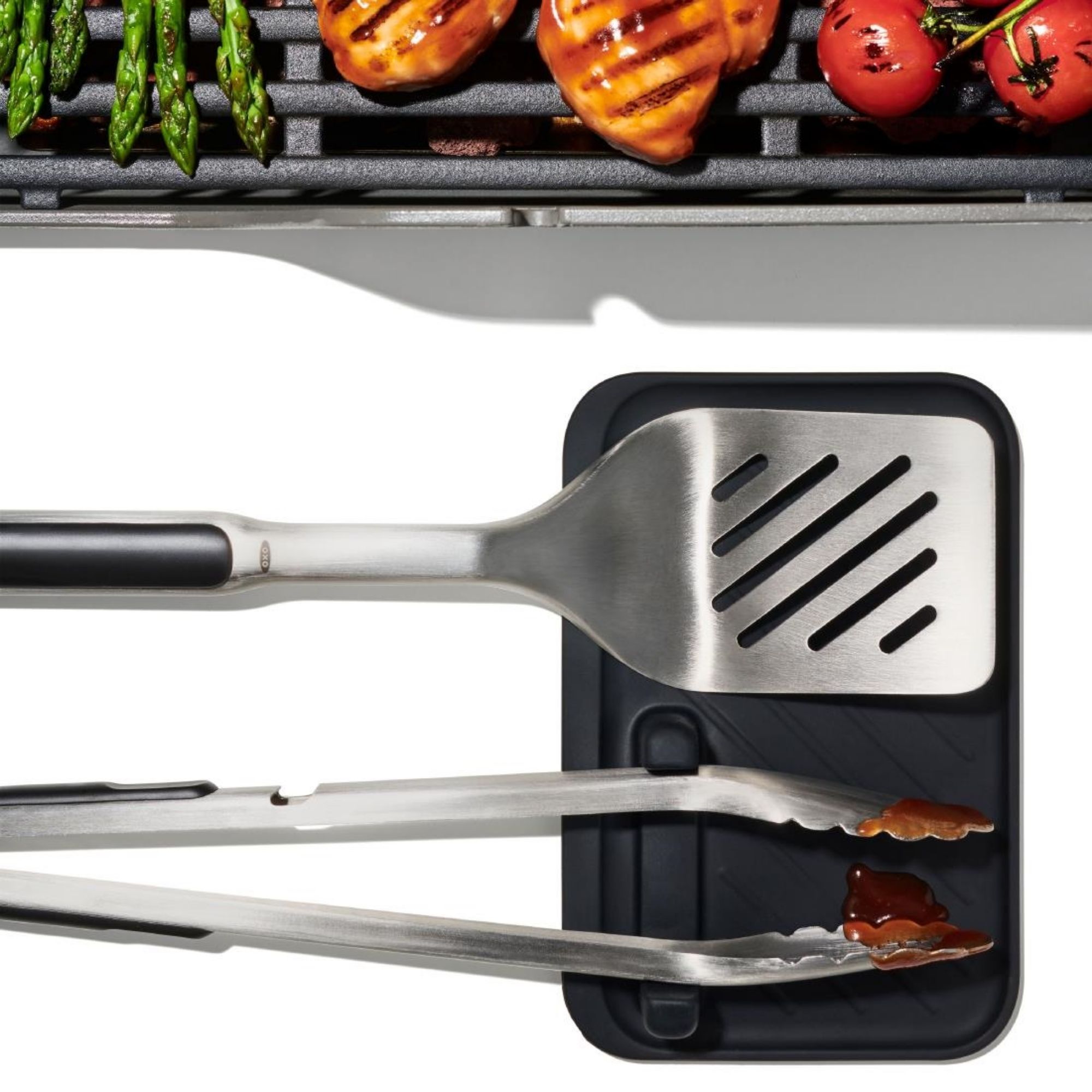 Picture of Oxo GG Grilling Set- Turner, Tongs & Tool Rest (3 Pack)