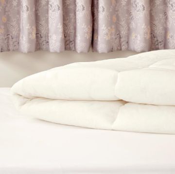 Picture of Mitre Essentials Dreamer Duvet Single