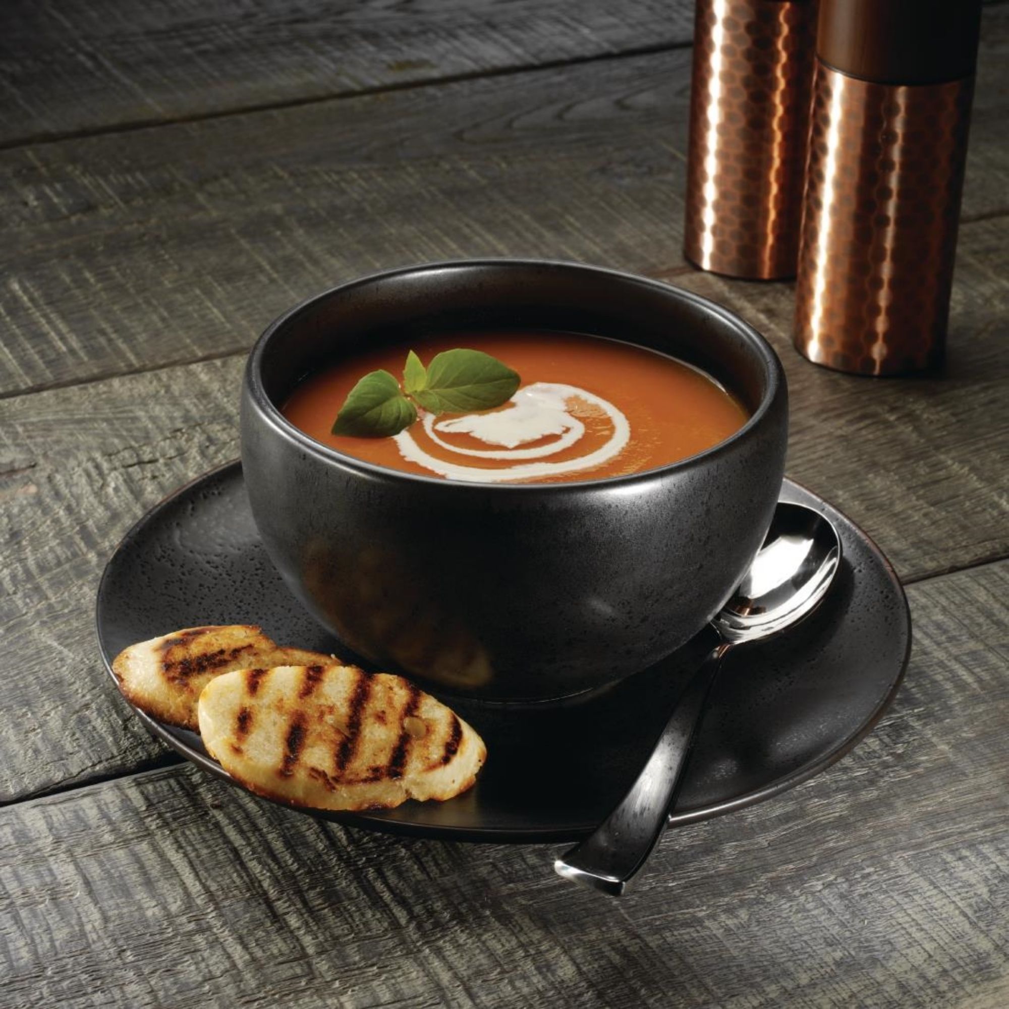 Picture of Olympia Fusion Round Black Coupe Plates 203mm (6 Pack)