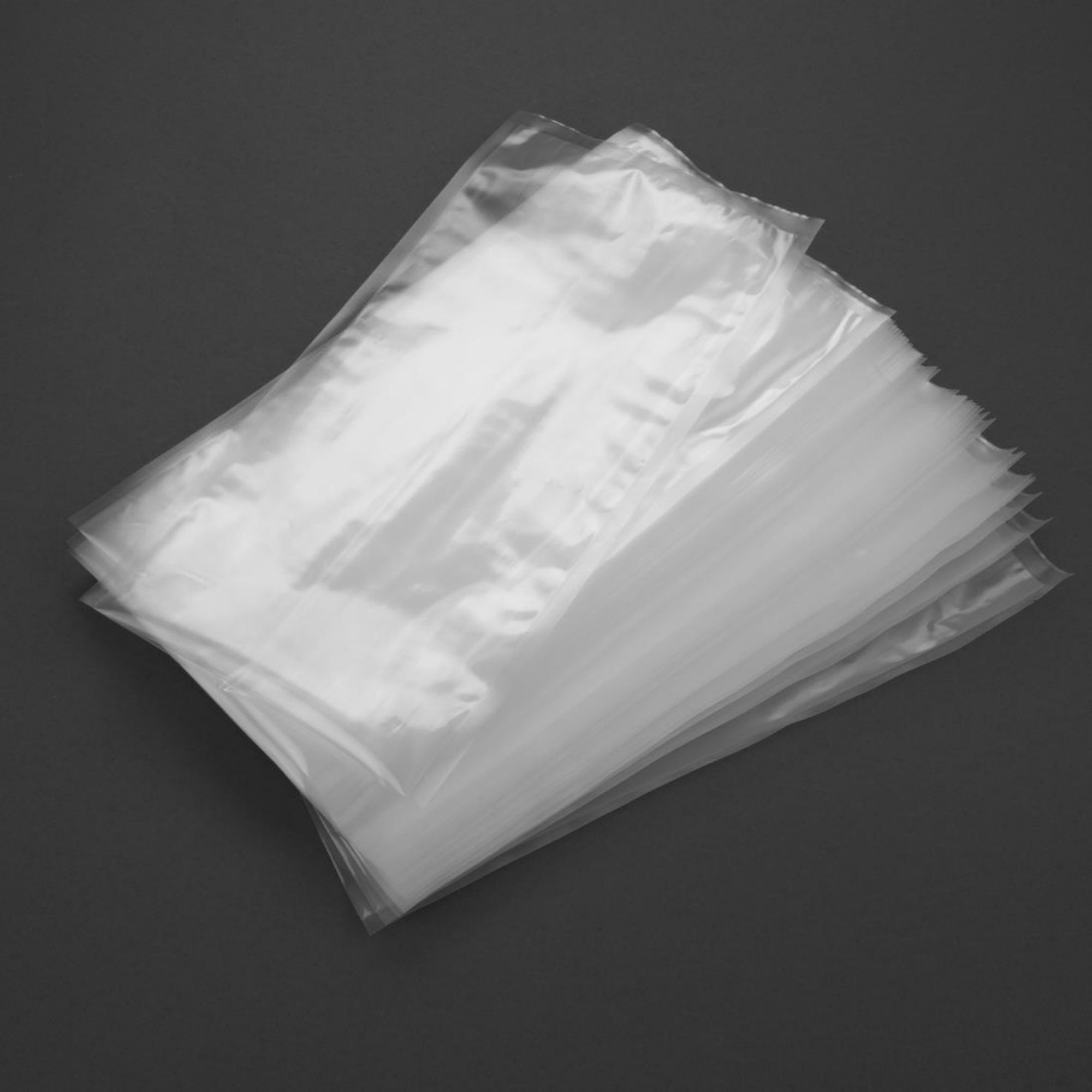 Picture of Vogue Vacuum Sealer Bags Embossed 200x400mm (50 Pack)