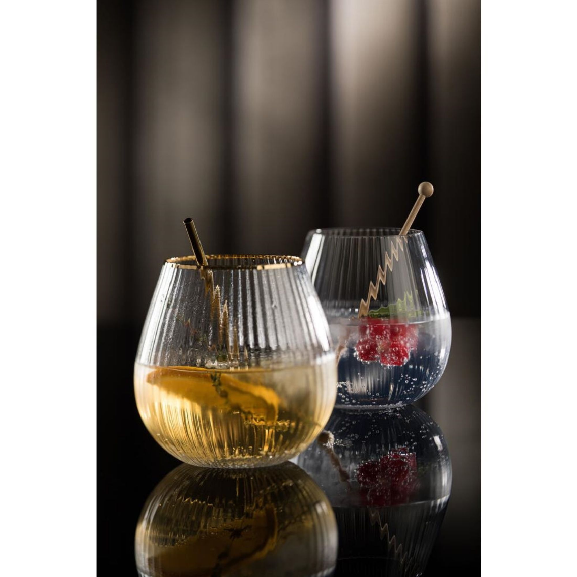 Picture of Utopia Hayworth Stemless Gin Gold Rim Glasses 650ml (6 pack)