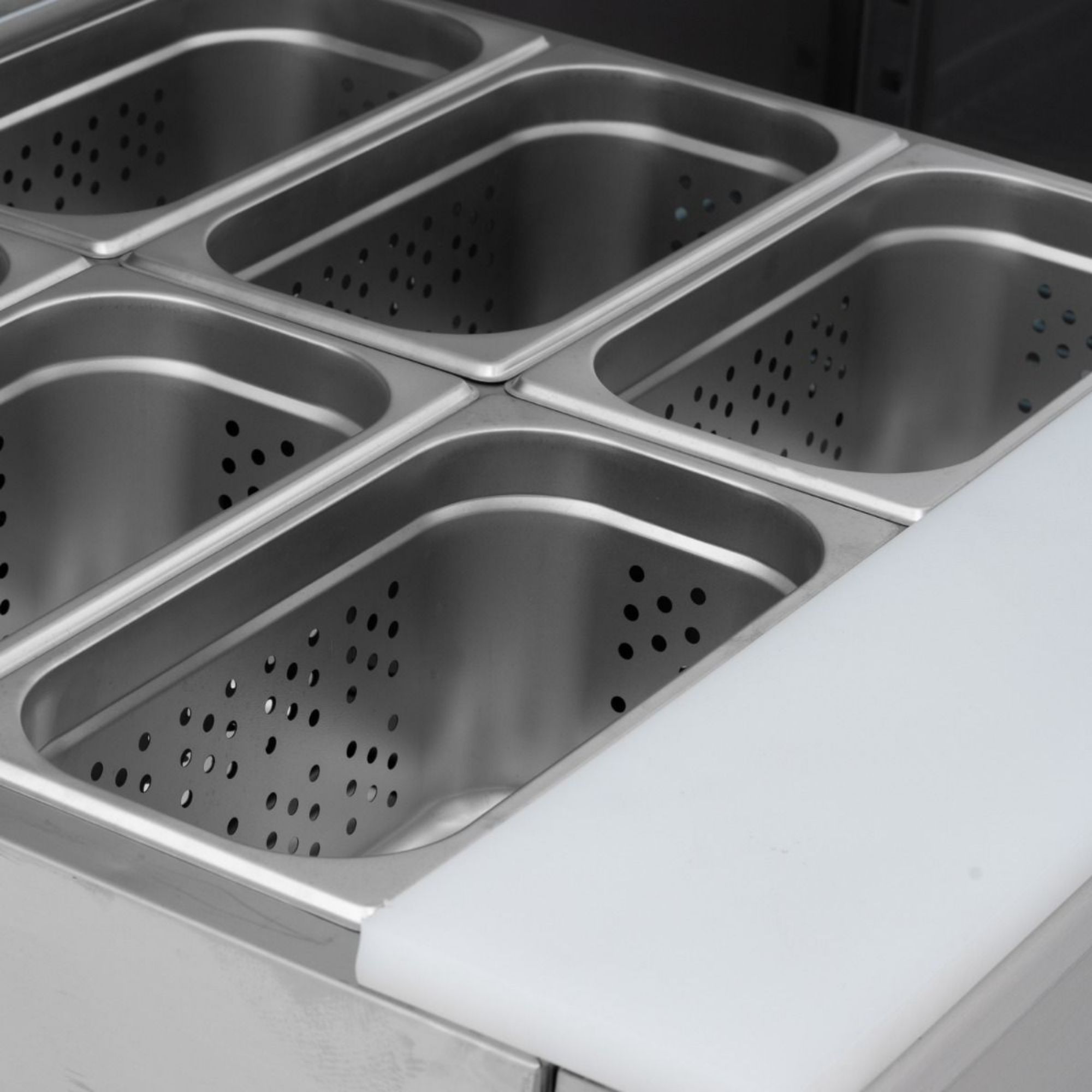 Picture of BLIZZARD Compact Single Door Refrigerated Saladette BCC1-PREP