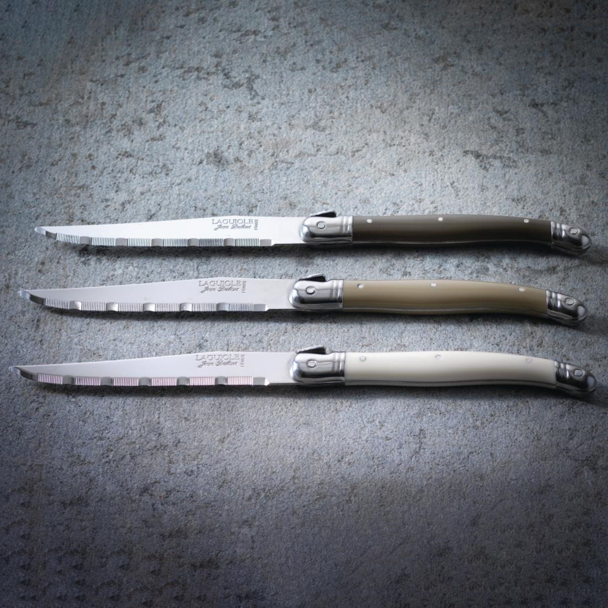 Picture of Laguiole Serrated Steak Knives White Handle (6 Pack)