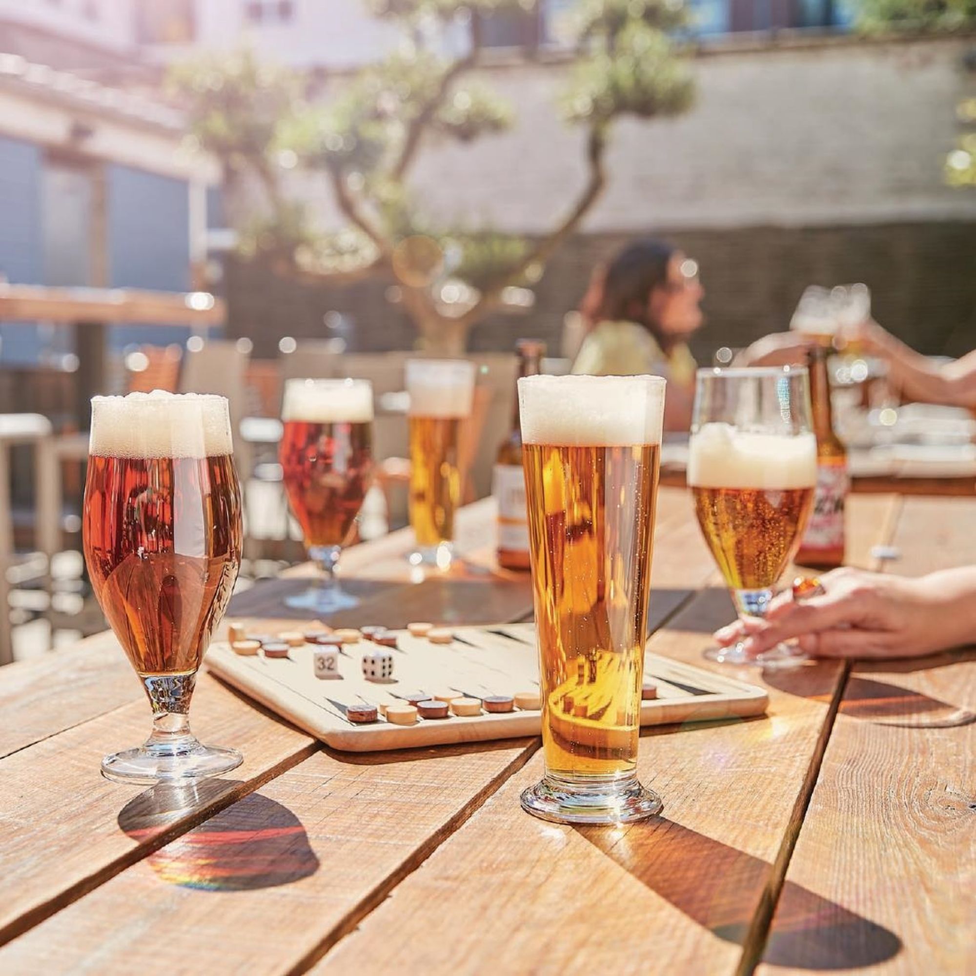 Picture of Arcoroc Linz Pilsner Glasses 390ml LUKCA-NI 1/2pt (24 Pack)