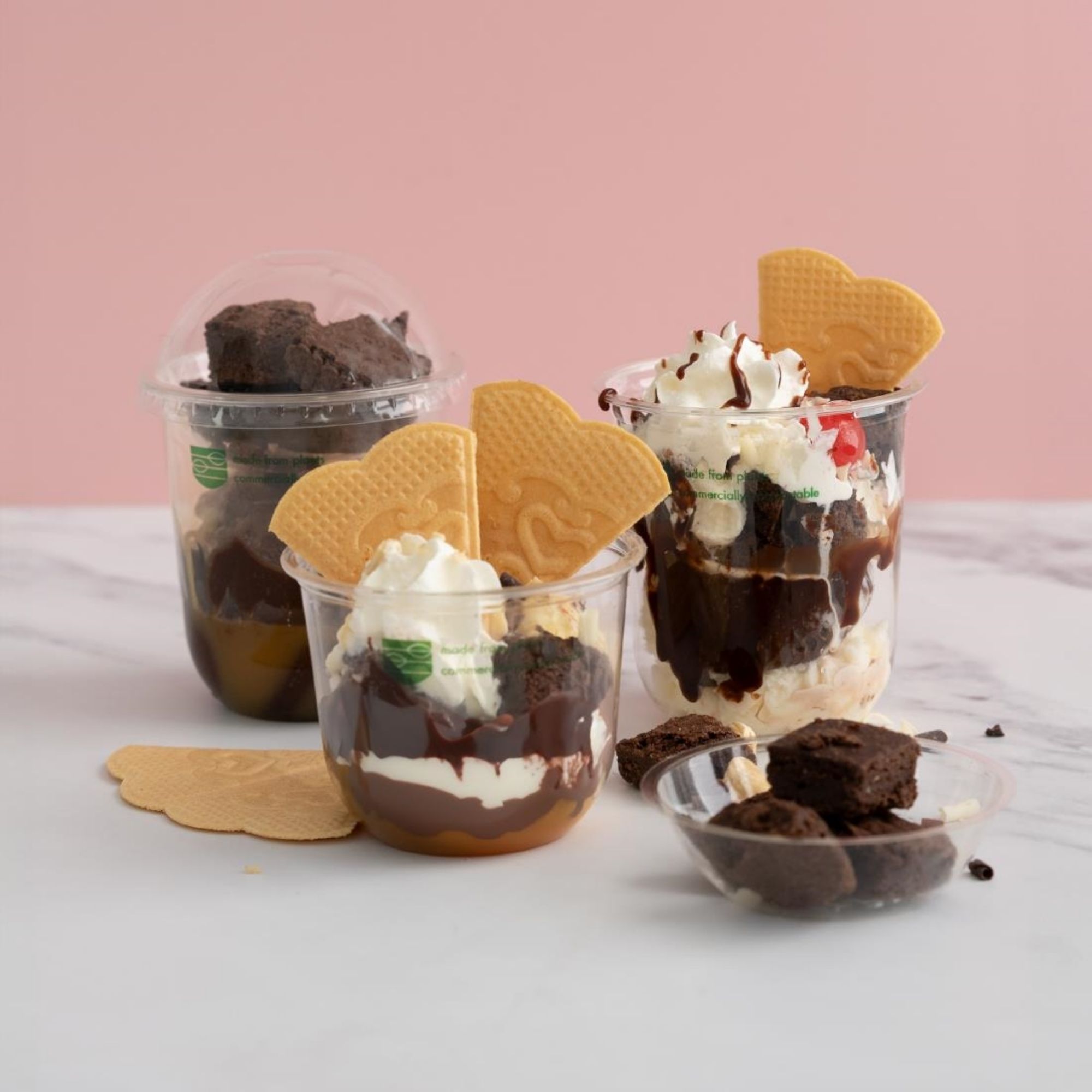 Picture of Vegware Domed PLA Lids No Hole 96-Series (1000 Pack)